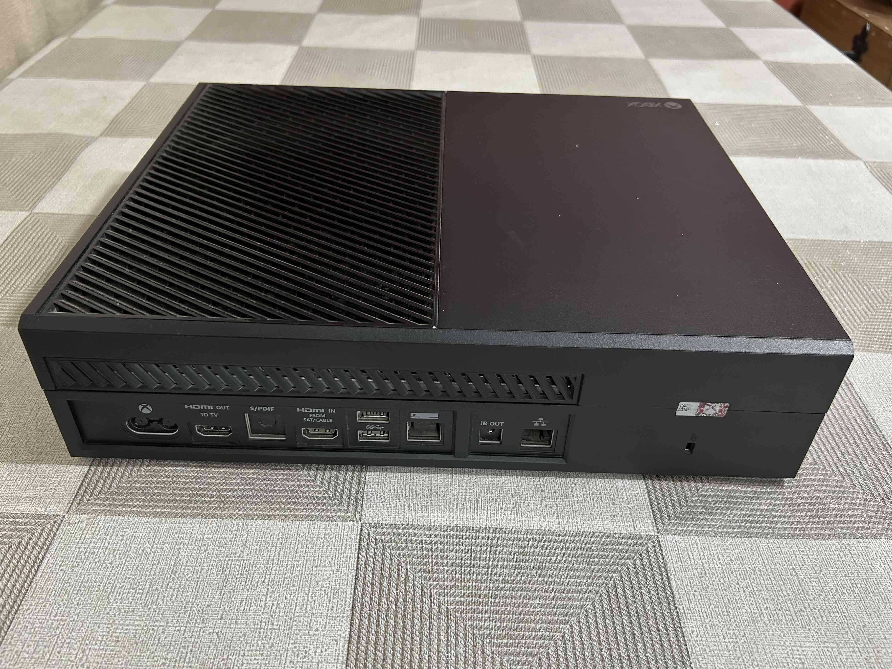 Consola Xbox One - miniatura 3