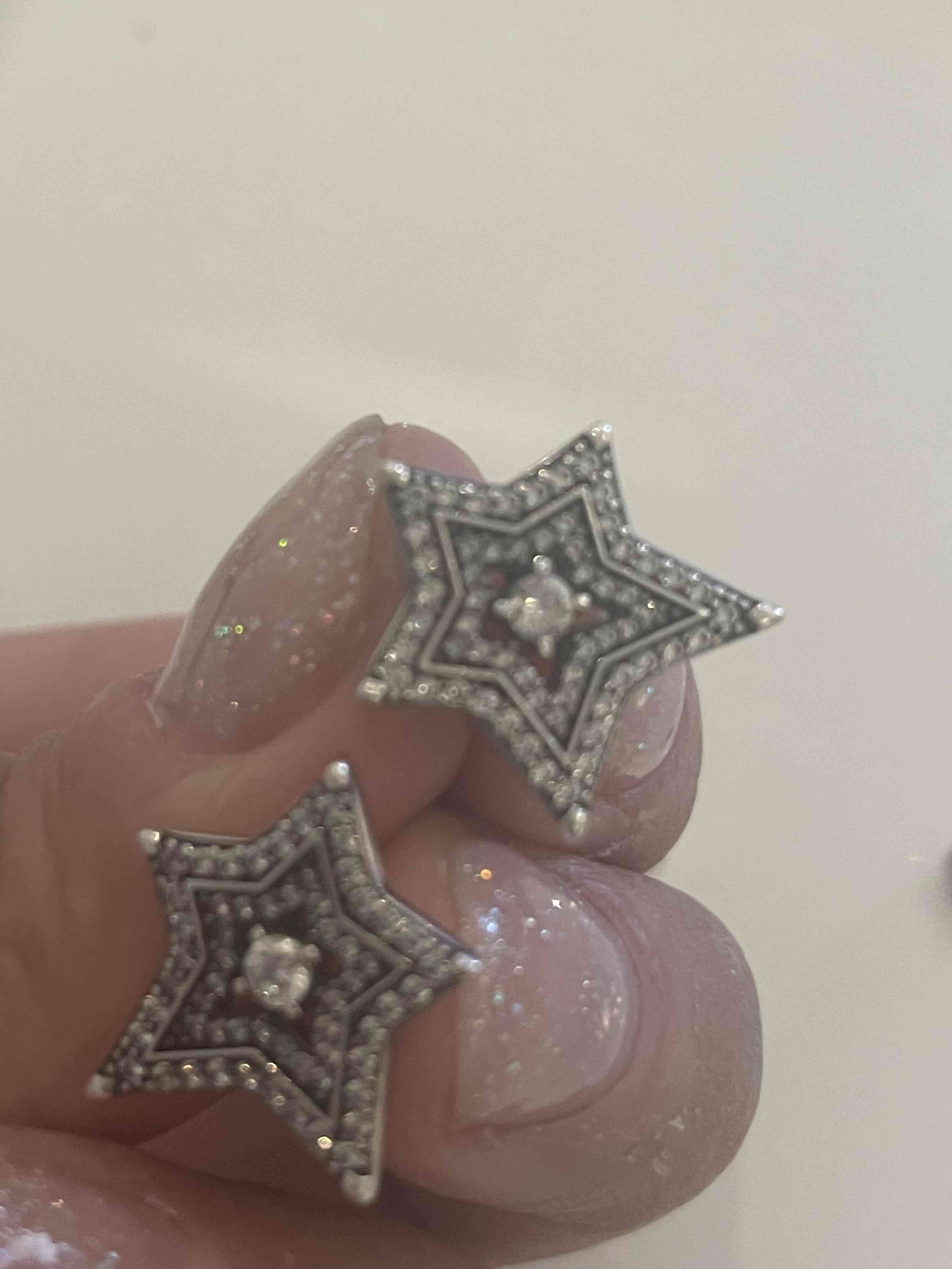 Aros de estrella plateados