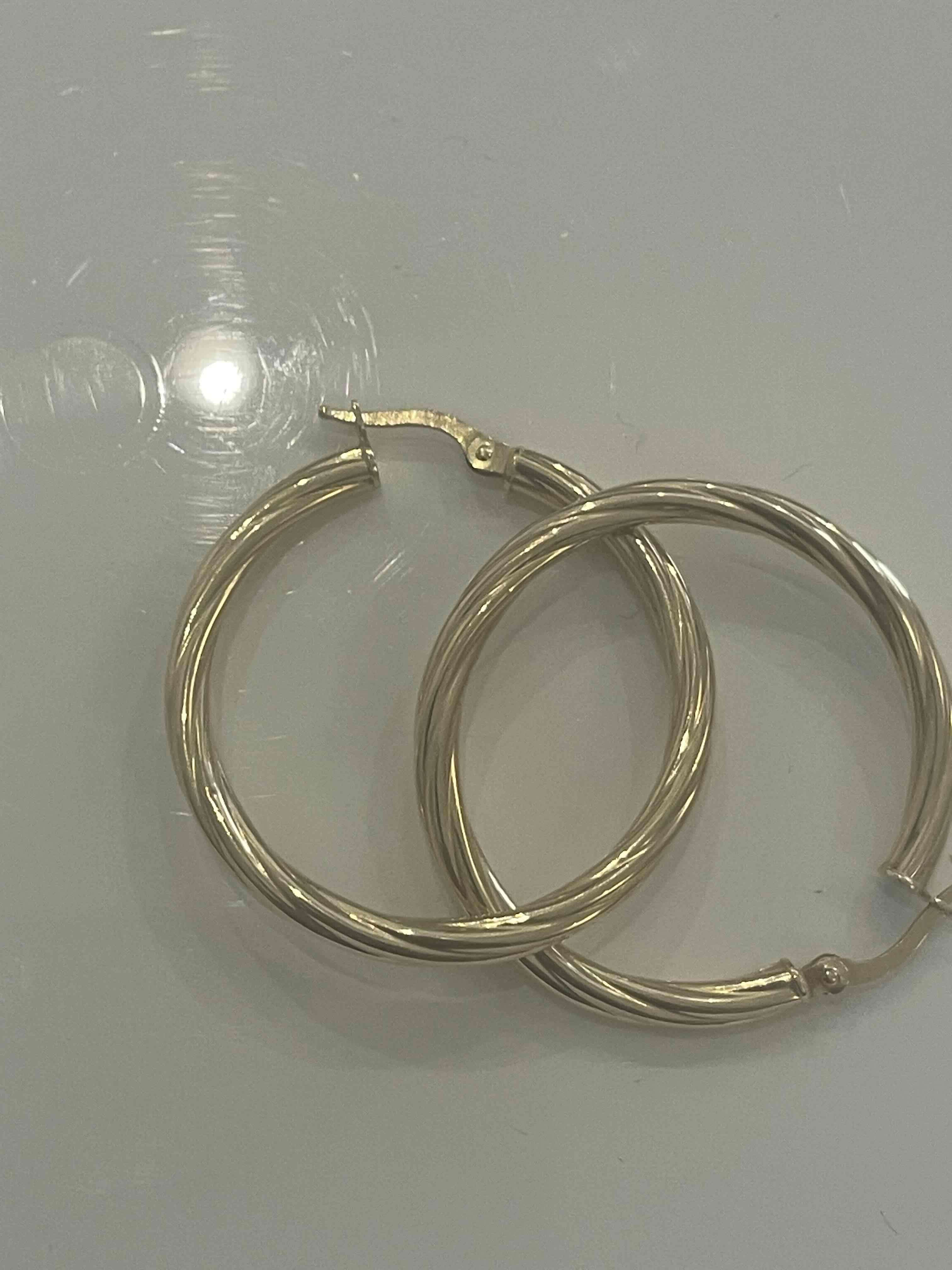 Aros dorados grandes