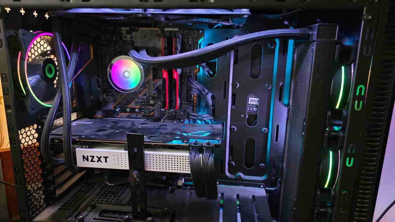 🚀 PC Gamer de Alto Rendimiento: i7-8700 + GTX 108 - miniatura 6