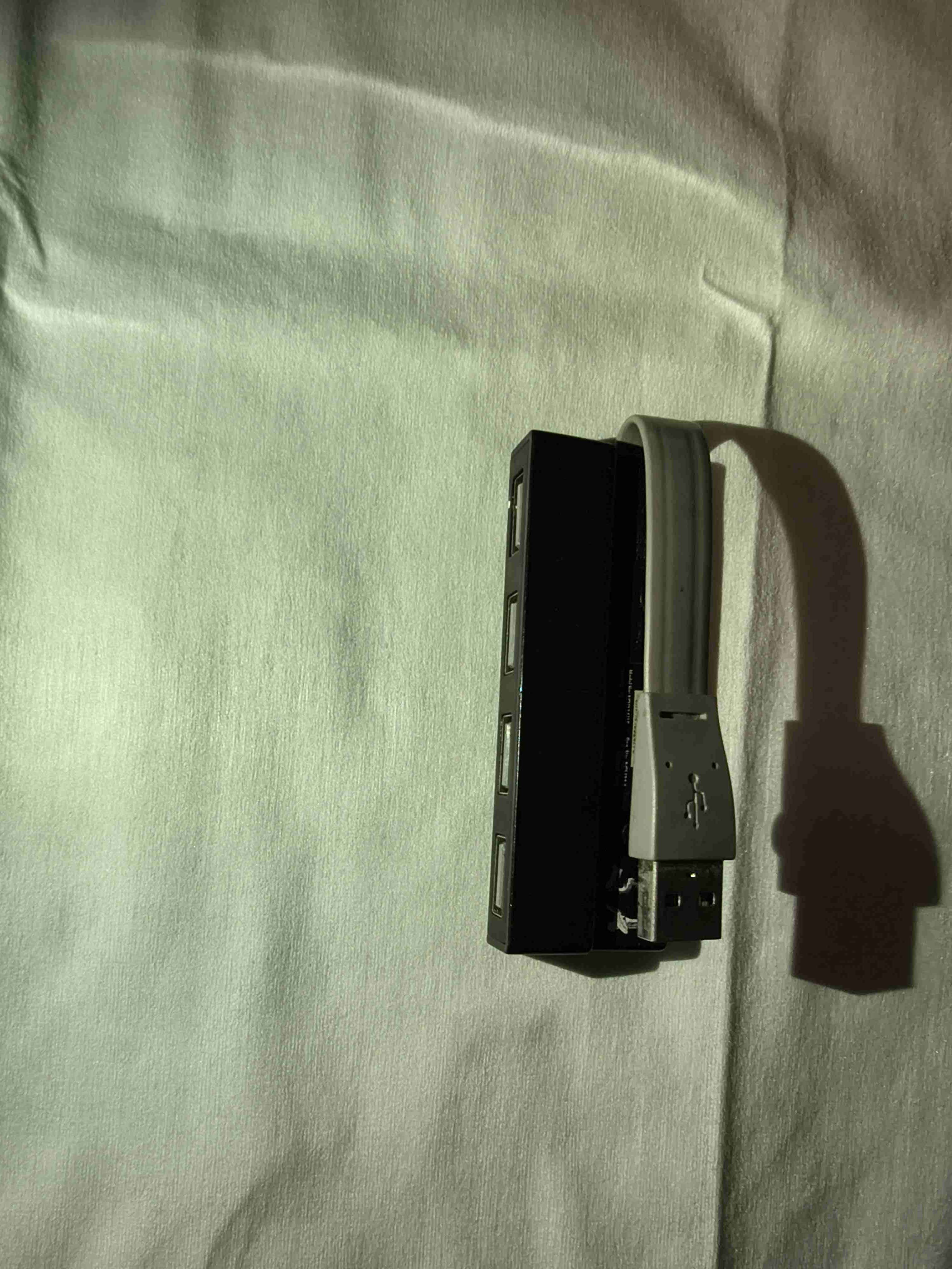 Hub USB 4 puertos negro - 1