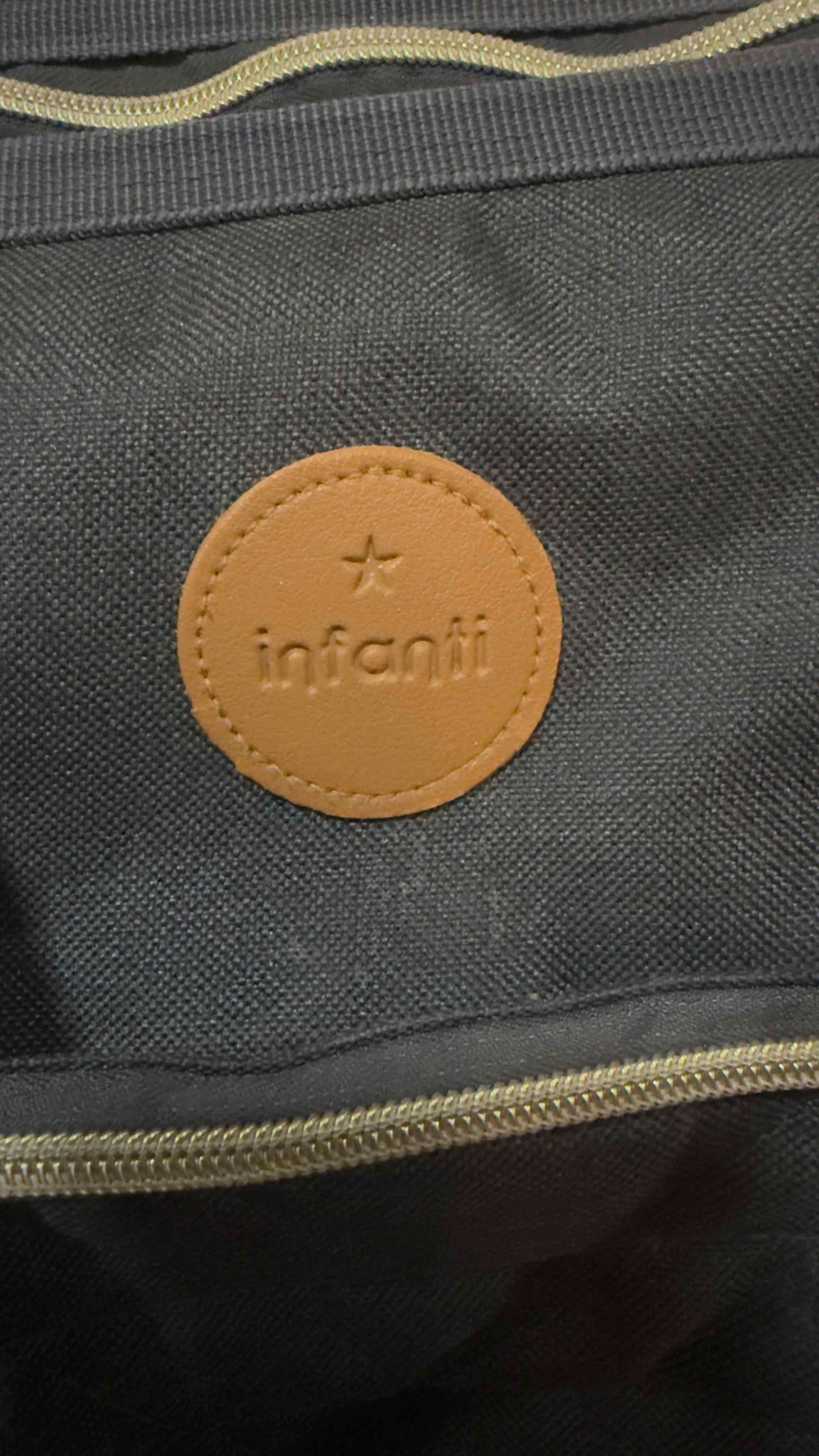 Mochila maternal negra Infanti - miniatura 2