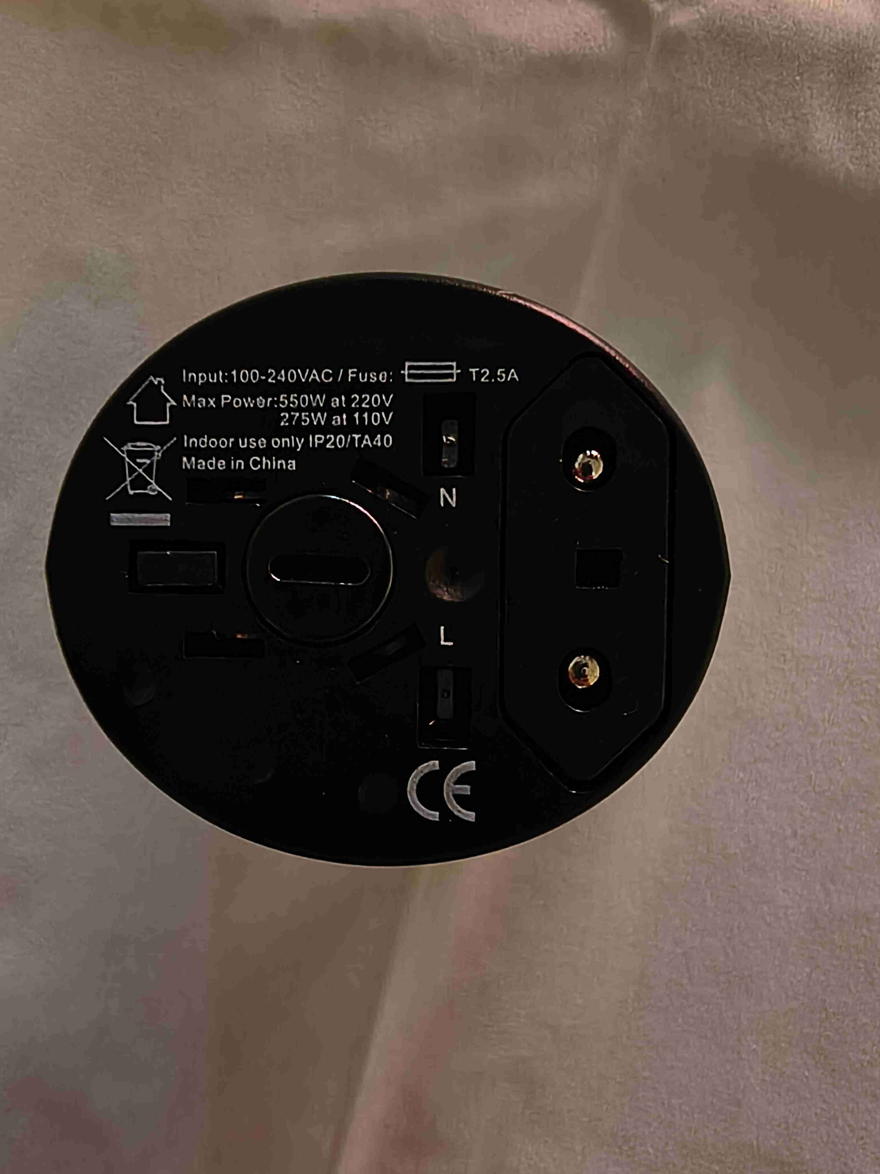 Adaptador de corriente universal - miniatura 3