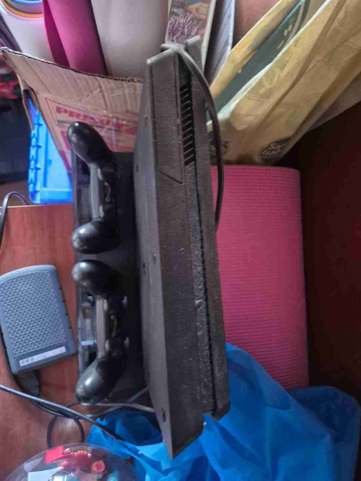 Control PS4 SLIM - 3