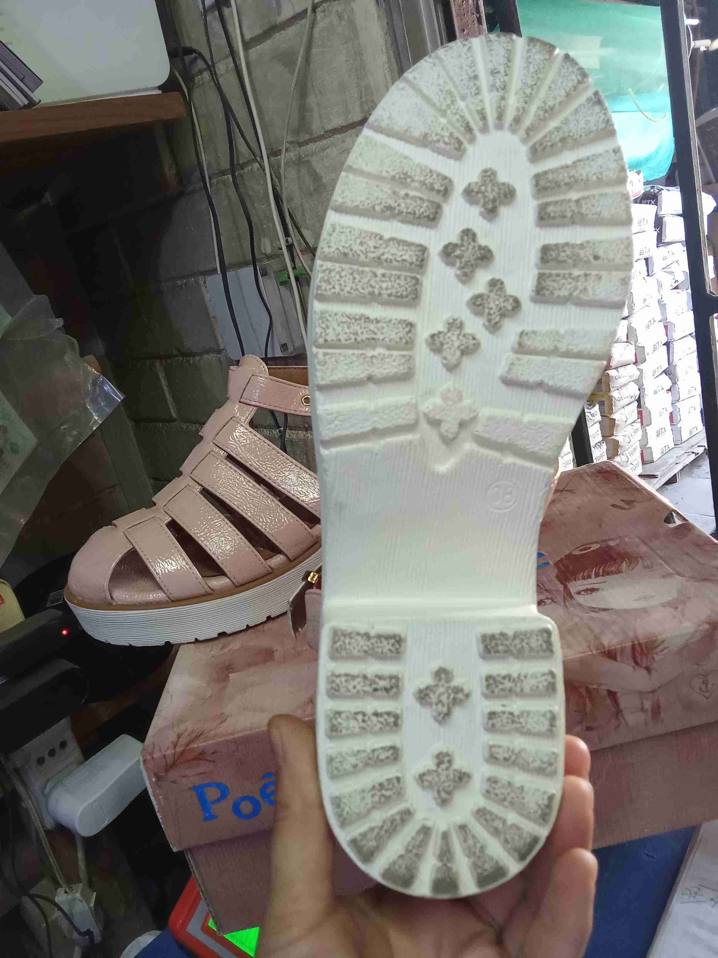 Sandalias Poème rosadas - 4