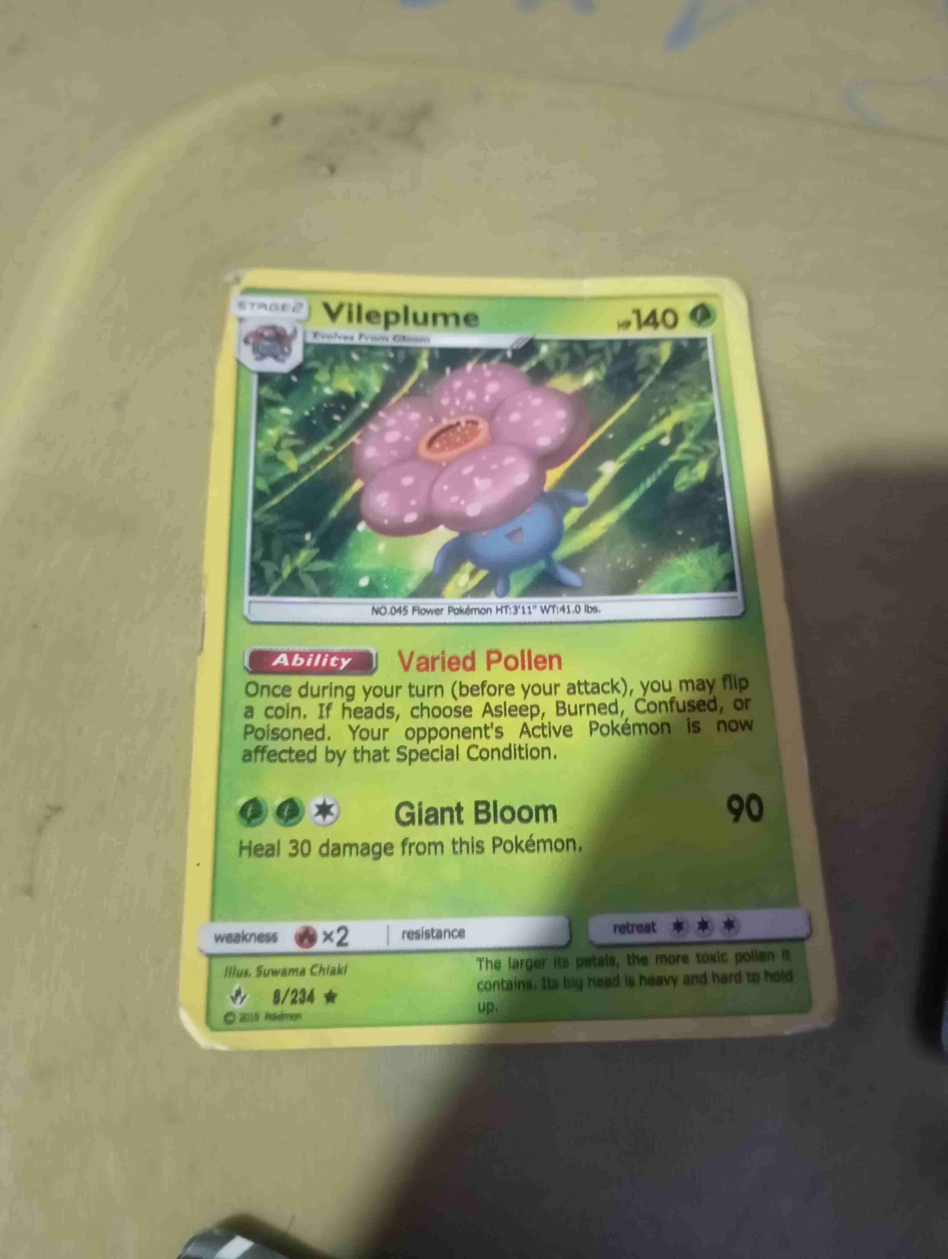 Carta Pokémon Charizard V - miniatura 4