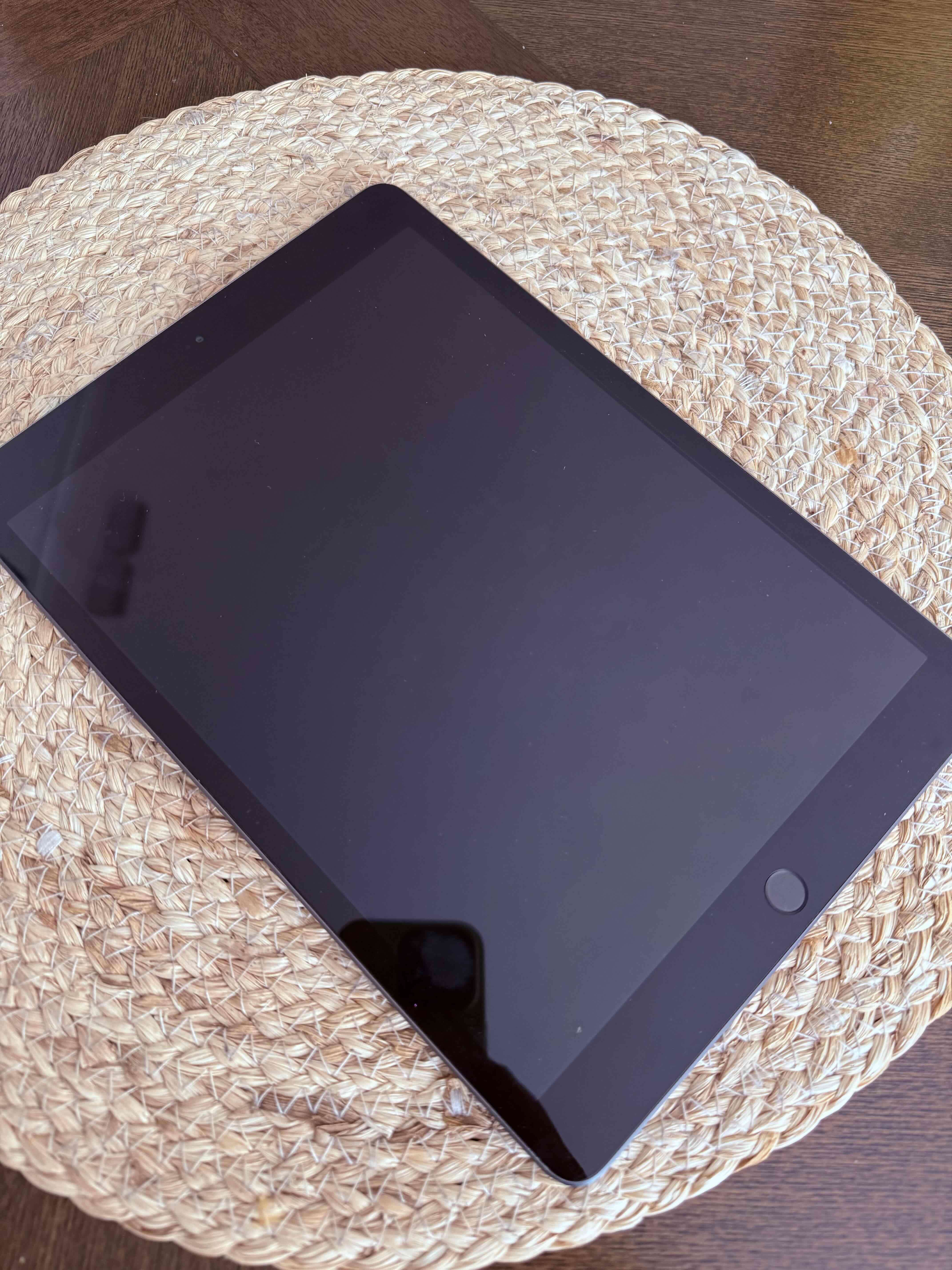 iPad 8va generación - 3