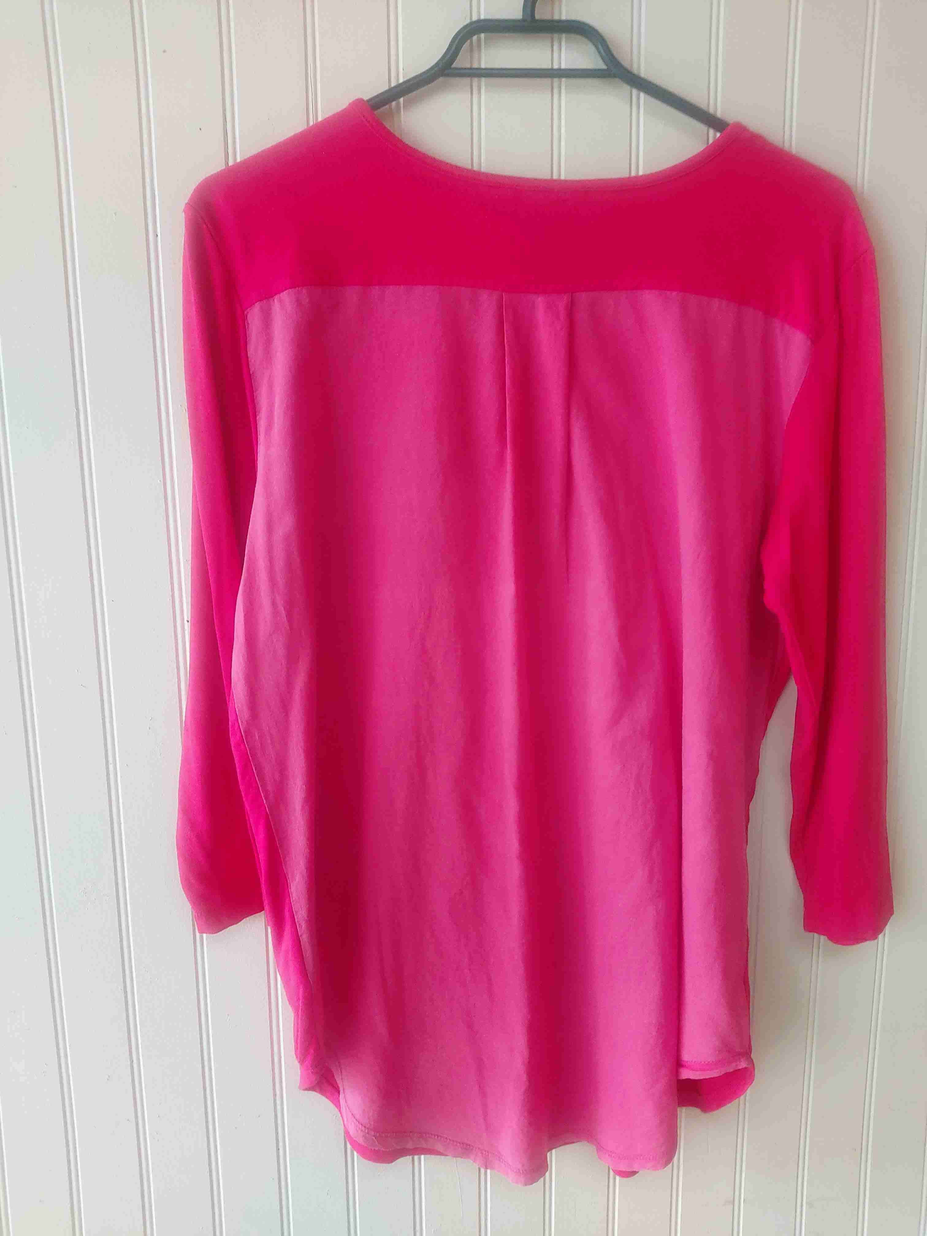 Polera fucsia manga larga - 2