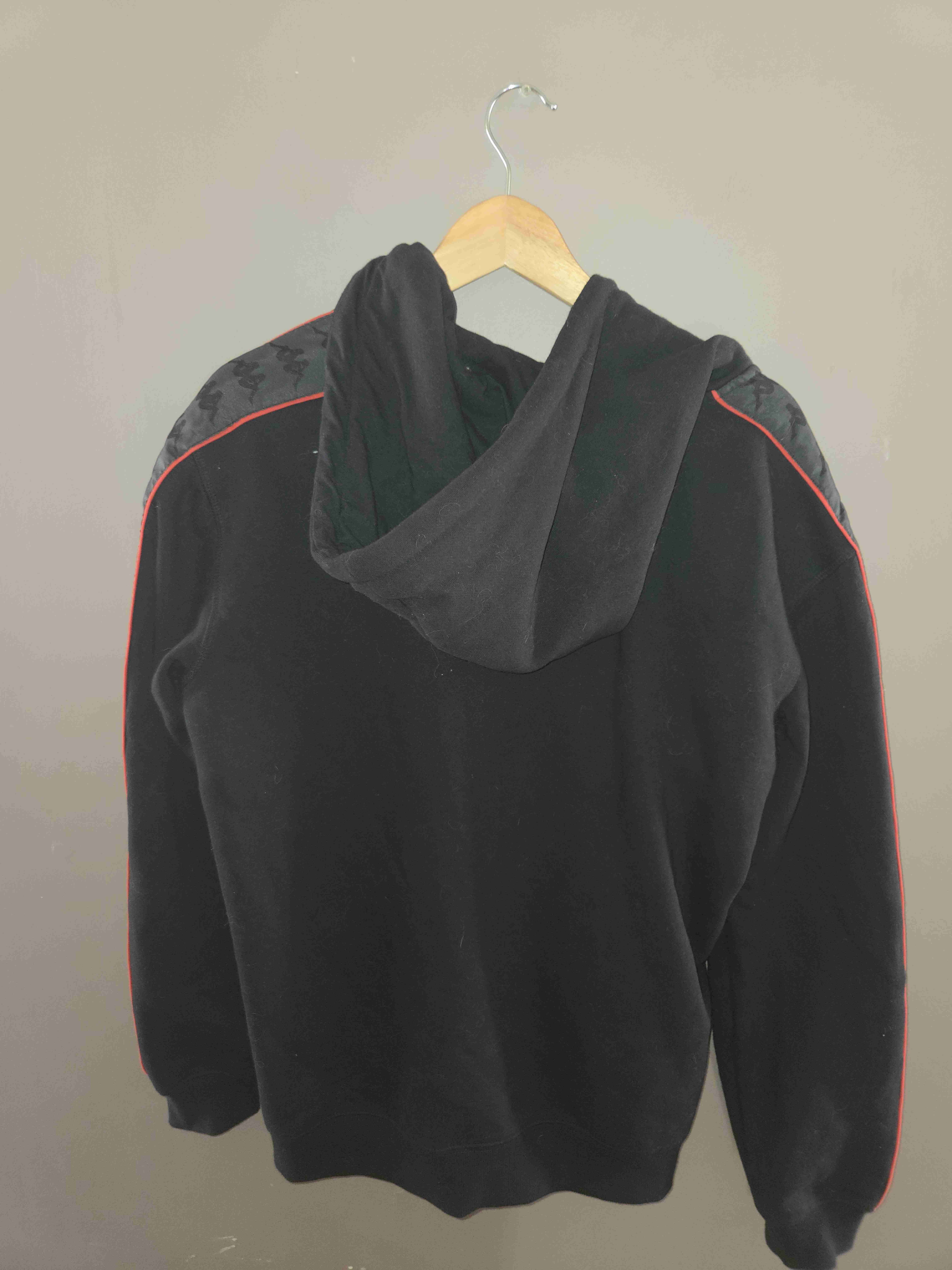 Poleron Kappa Negro/Rojo - miniatura 2