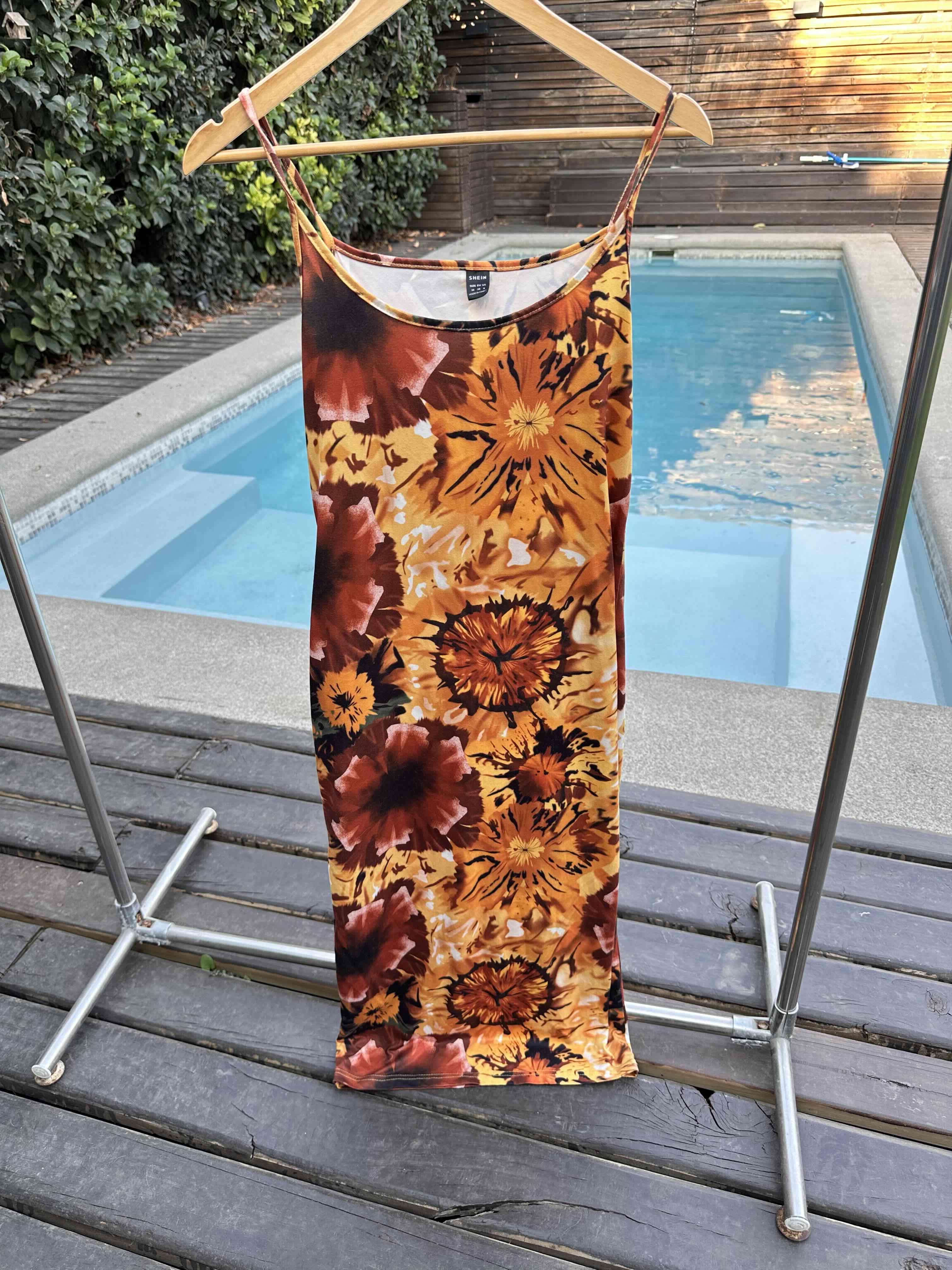 6Vestidos largos estampados - 6