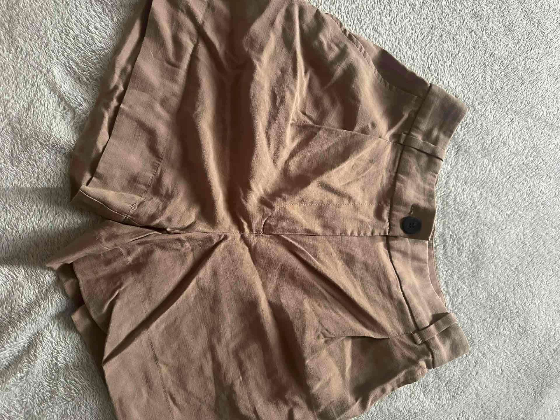 Shorts beige de lino - 1
