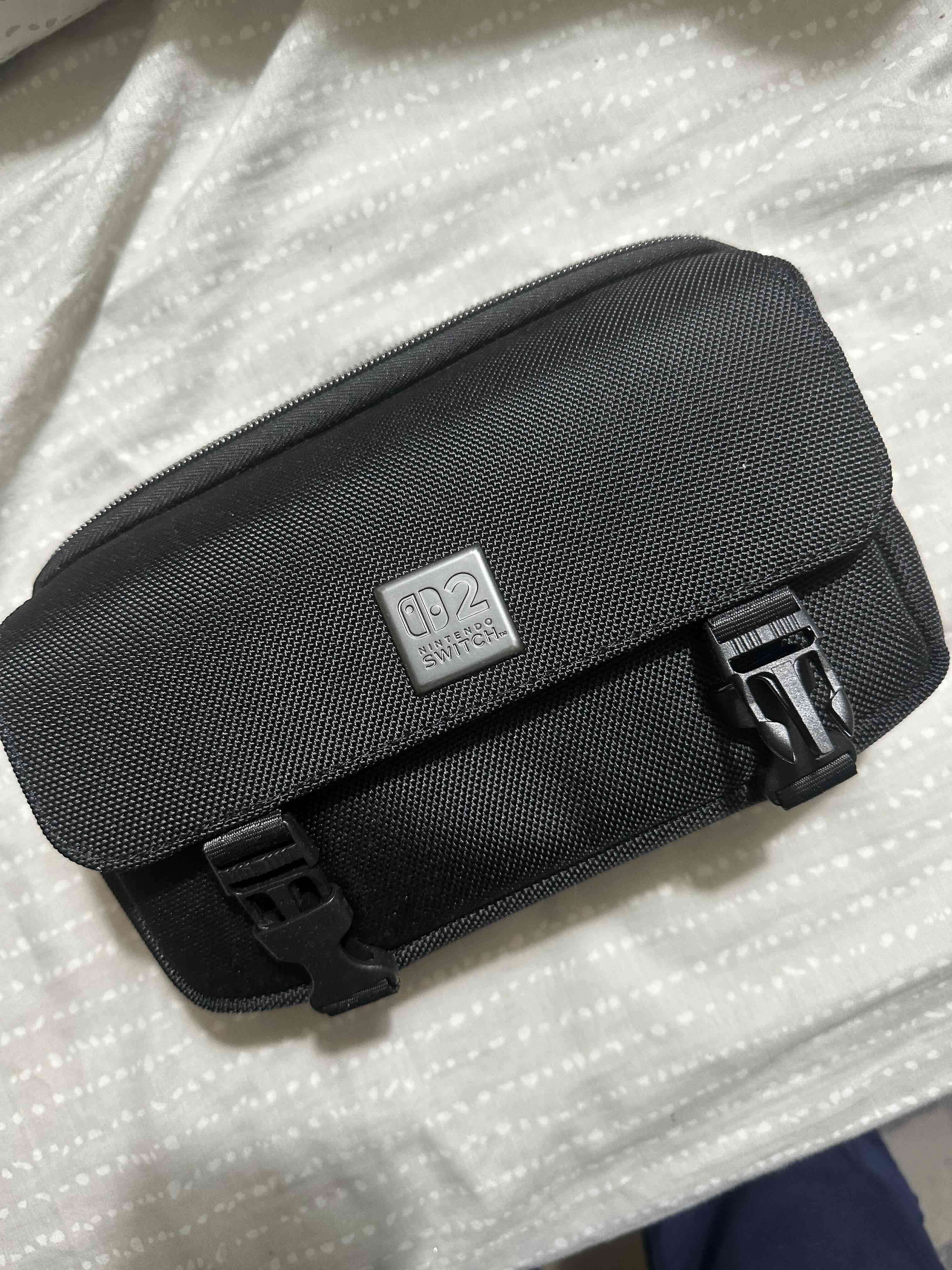 Funda Nintendo Switch 2 negra - miniatura 1