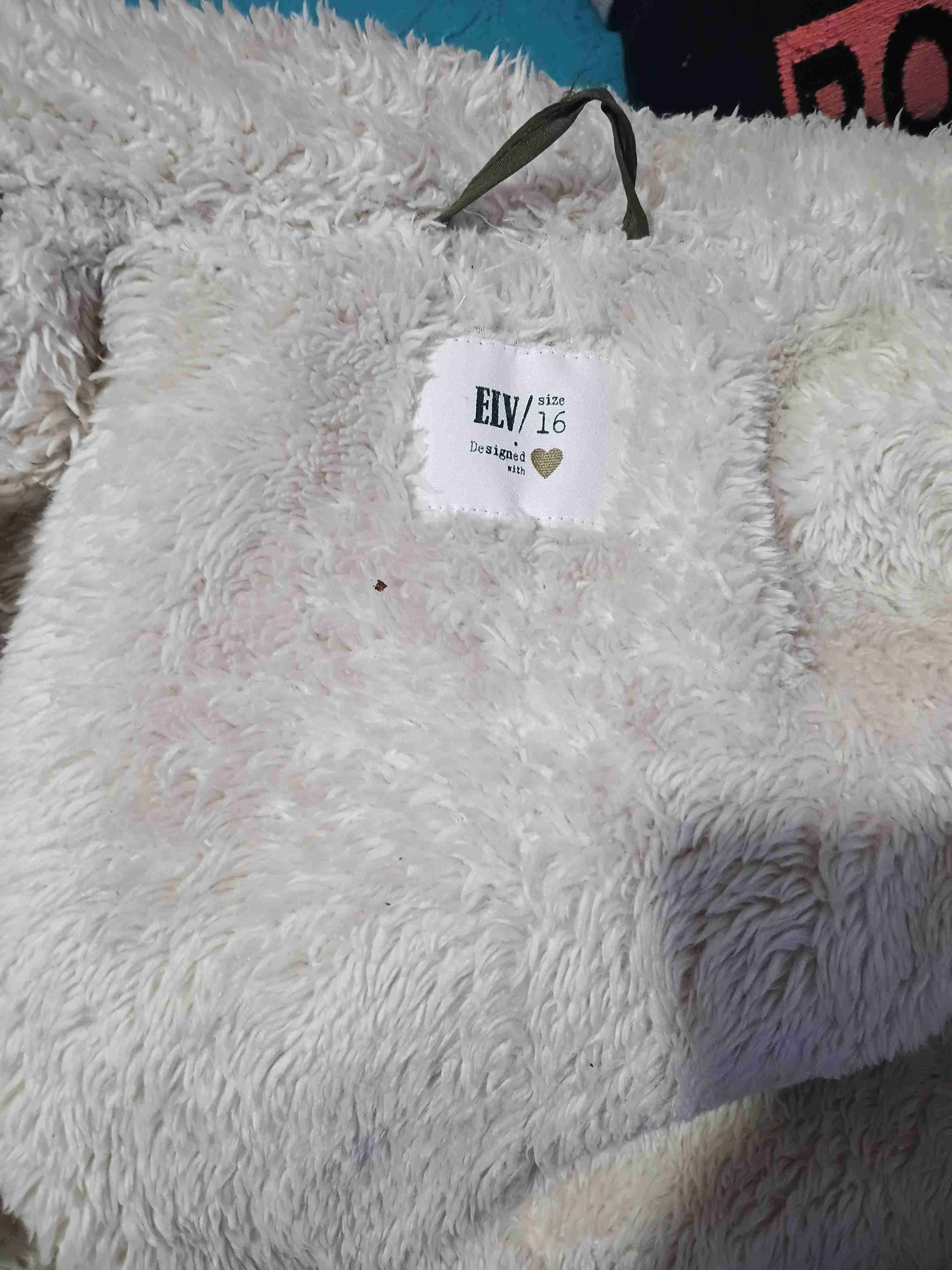 Parka verde con capucha y estrella - miniatura 3