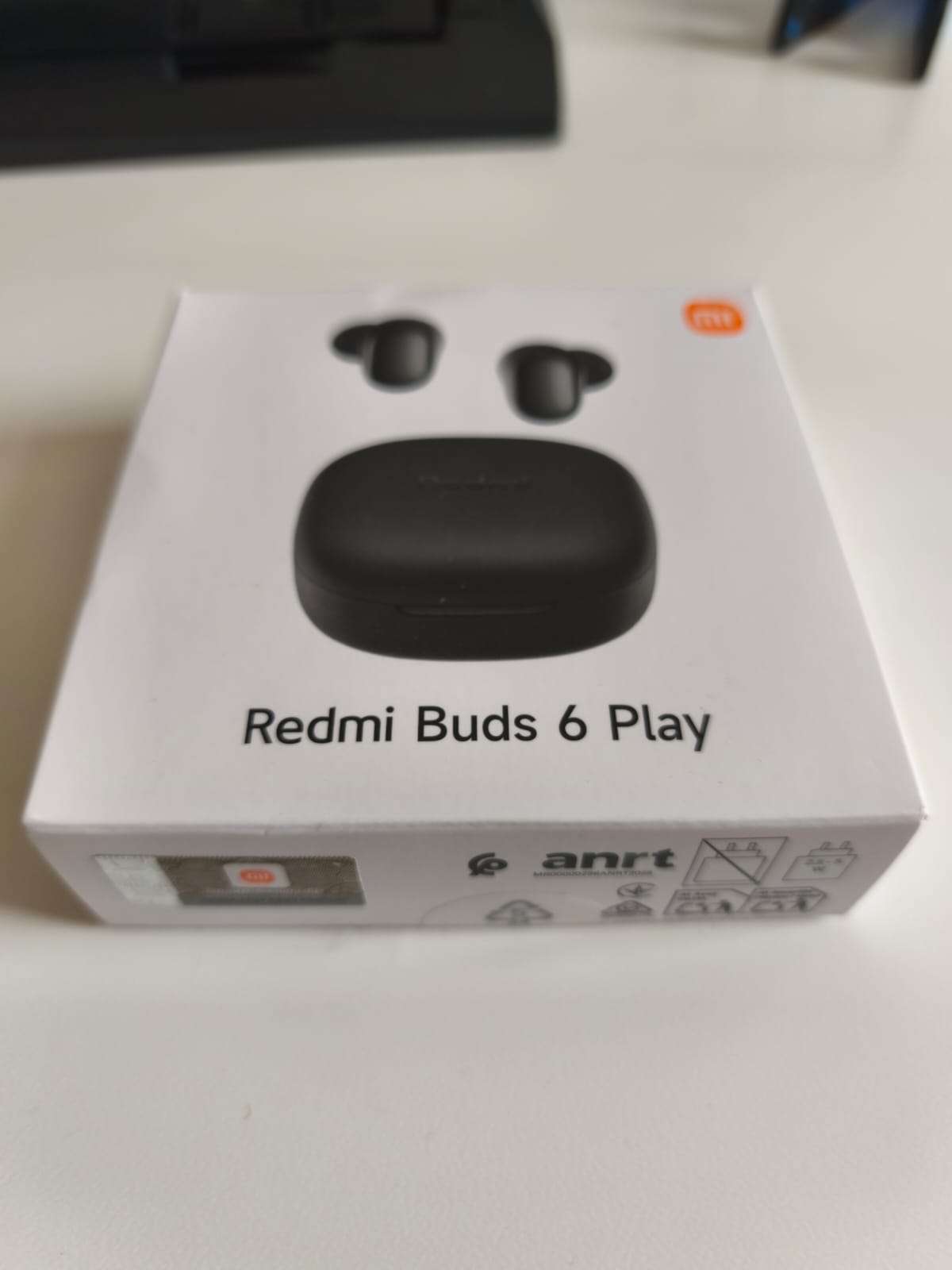 Audífonos Xiaomi Redmi Buds 6 Play - miniatura 2