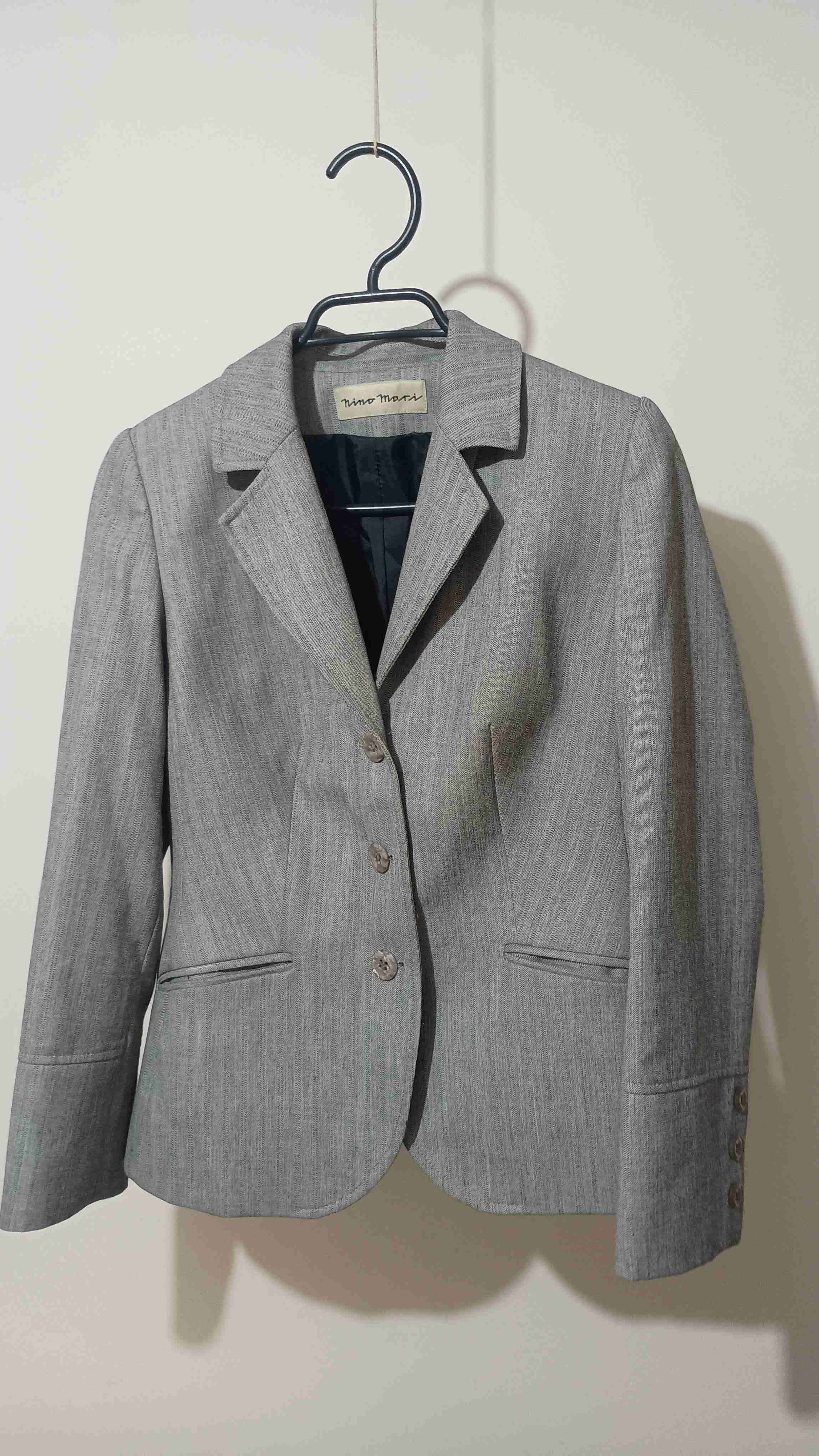 Blazer gris elegante - miniatura 4