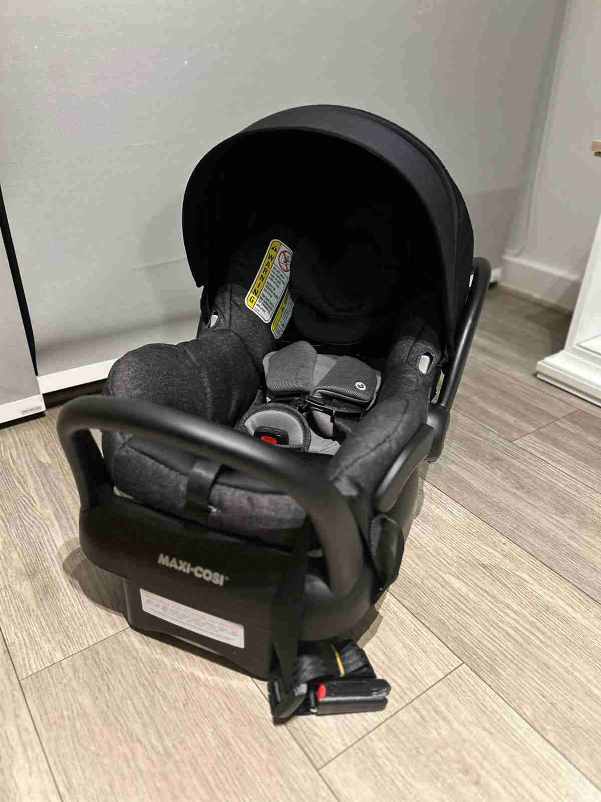 Silla de auto Maxi-Cosi negra - 2