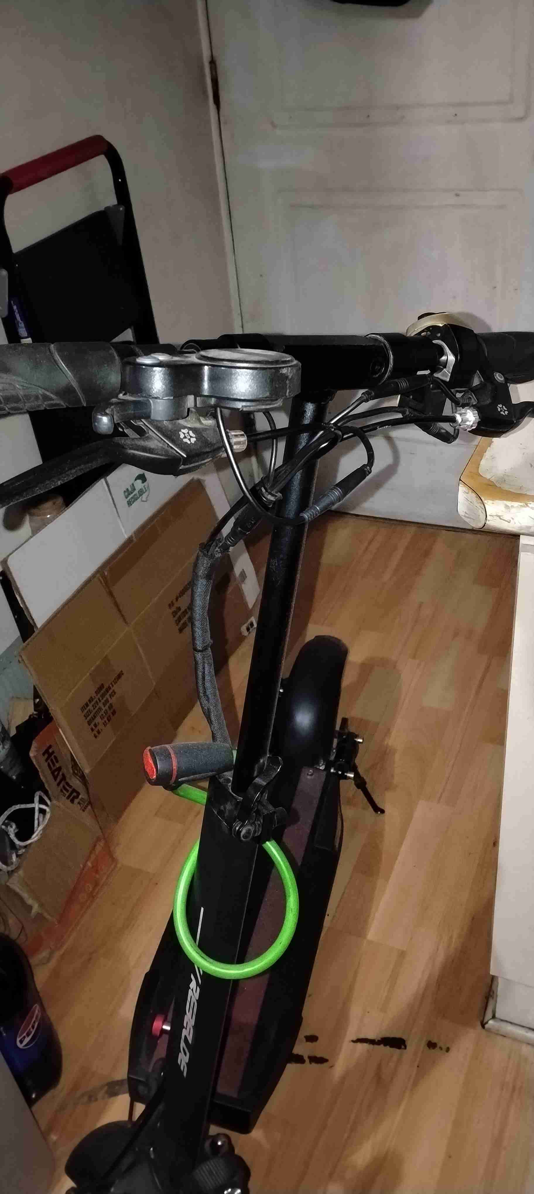 Scooter eléctrico plegable negro - 1