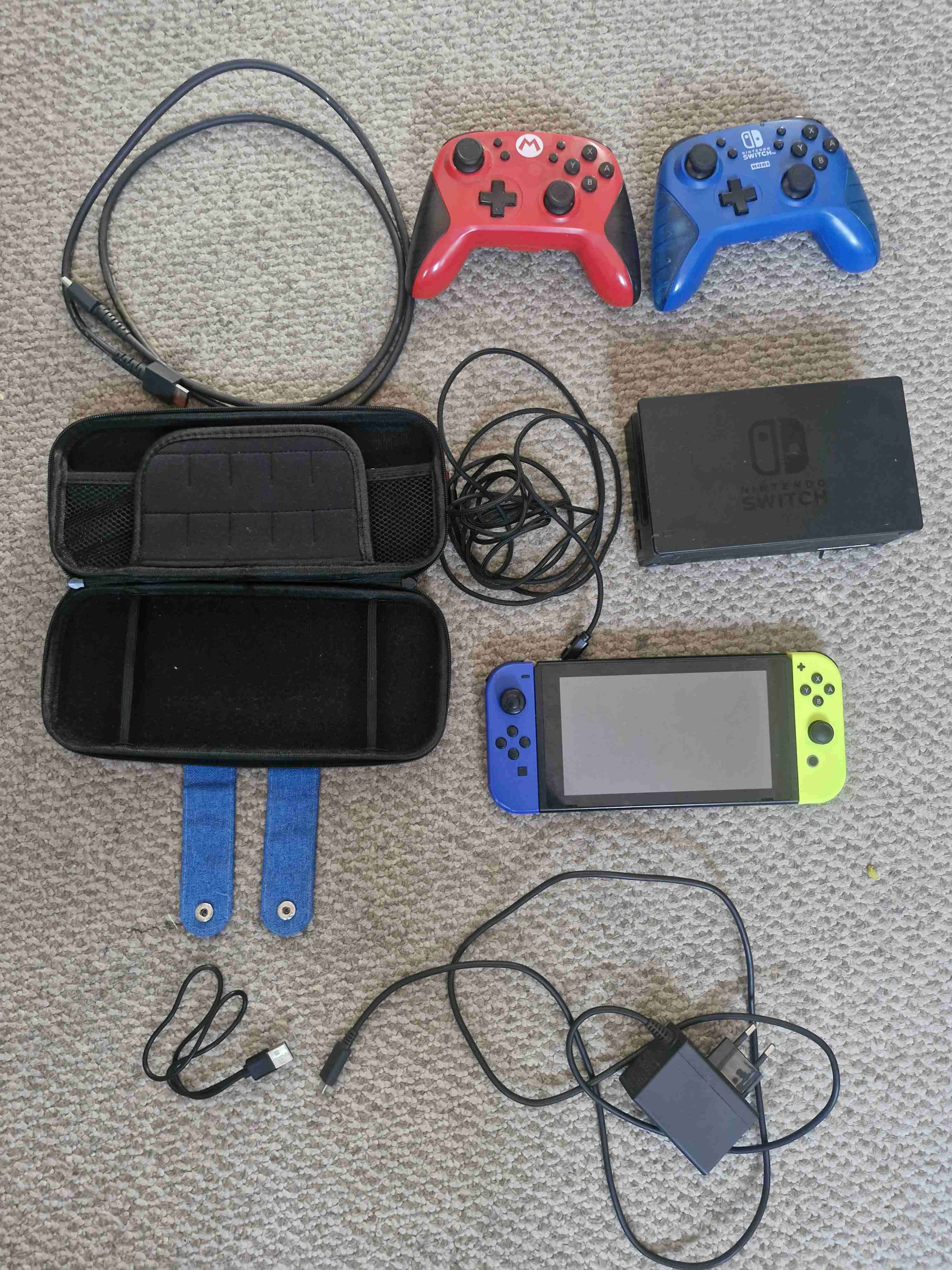 Consola Nintendo Switch desbloqueada - miniatura 1