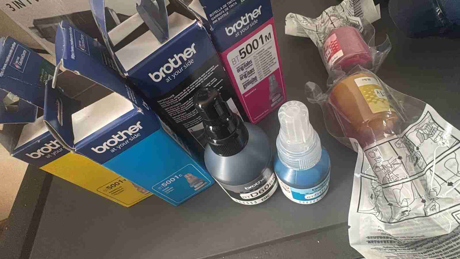 Impresora multifuncional Brother DCPT530DW - 3