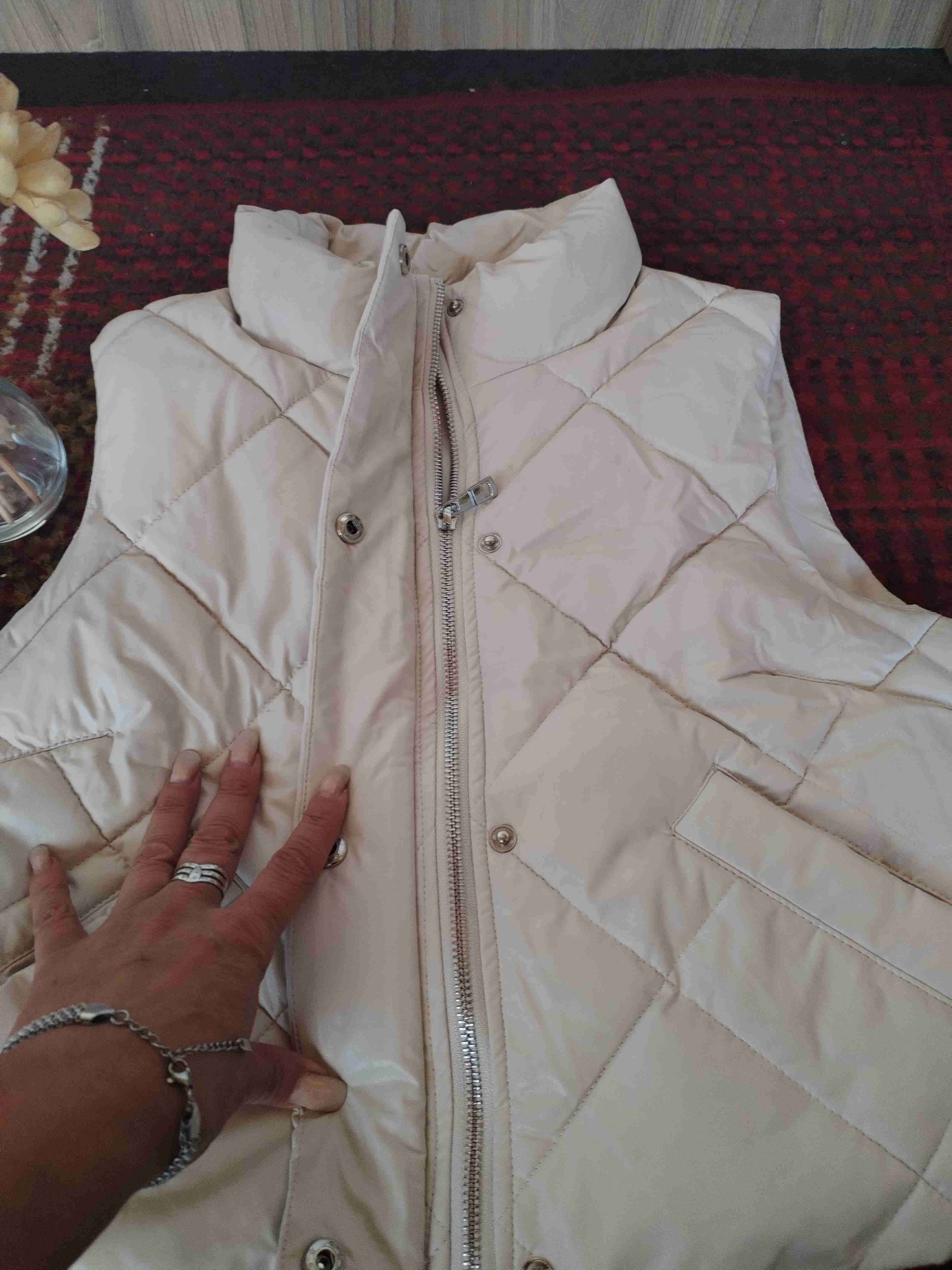 Polerón con capucha y cierre - miniatura 4