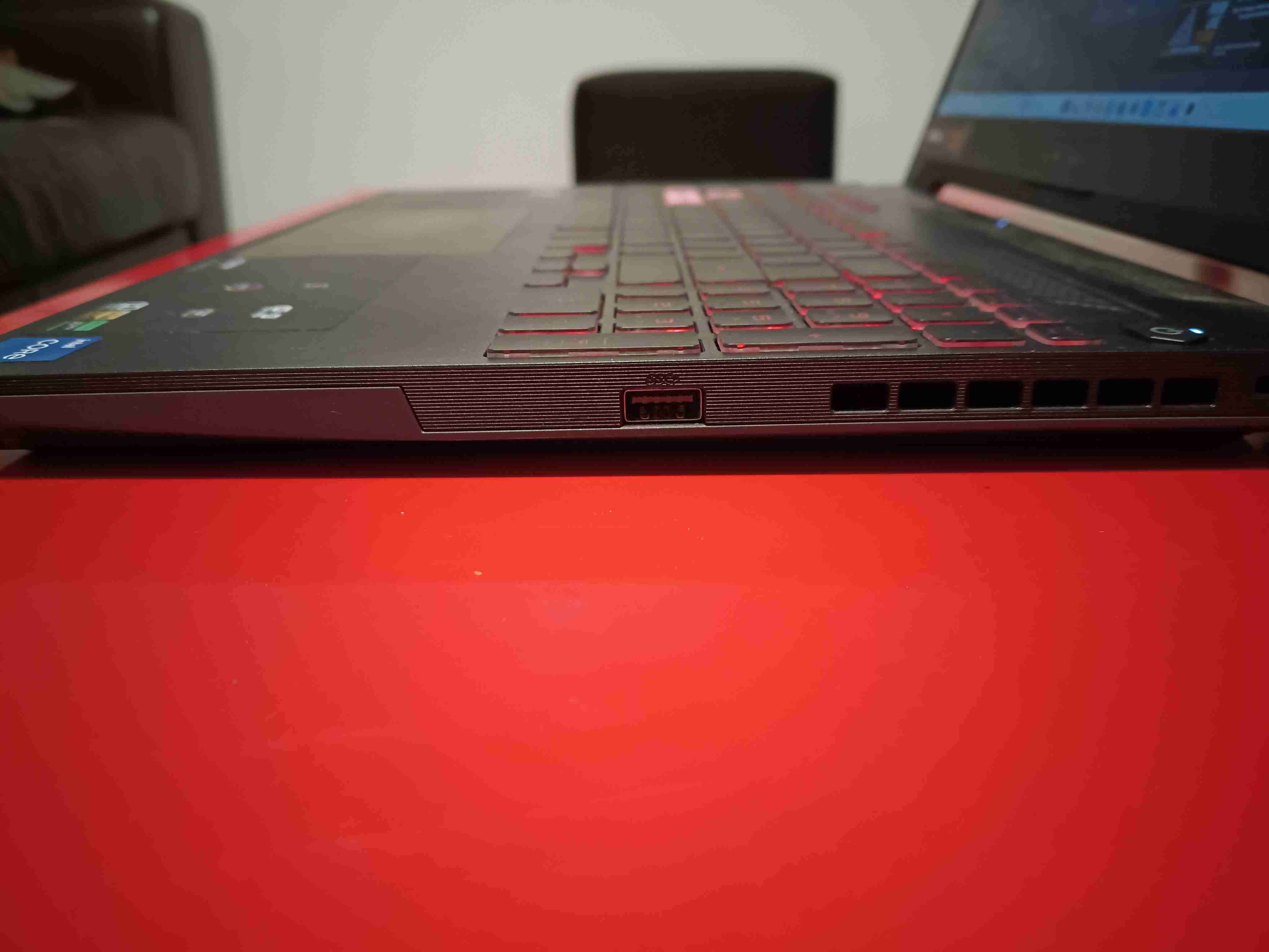 Laptop ASUS TUF Gaming F15 - miniatura 5