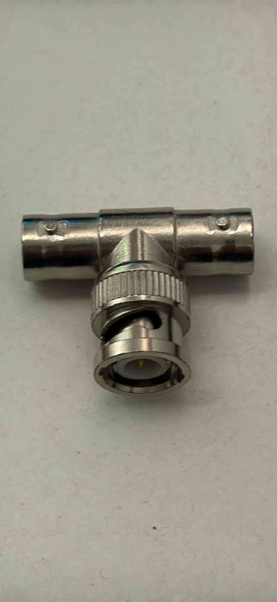 Conector BNC tipo T metálico - miniatura 2