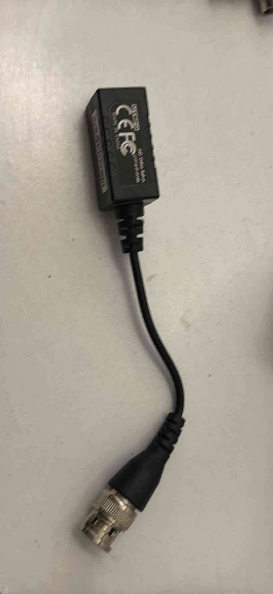 Conectores HD Video Balun - miniatura 3