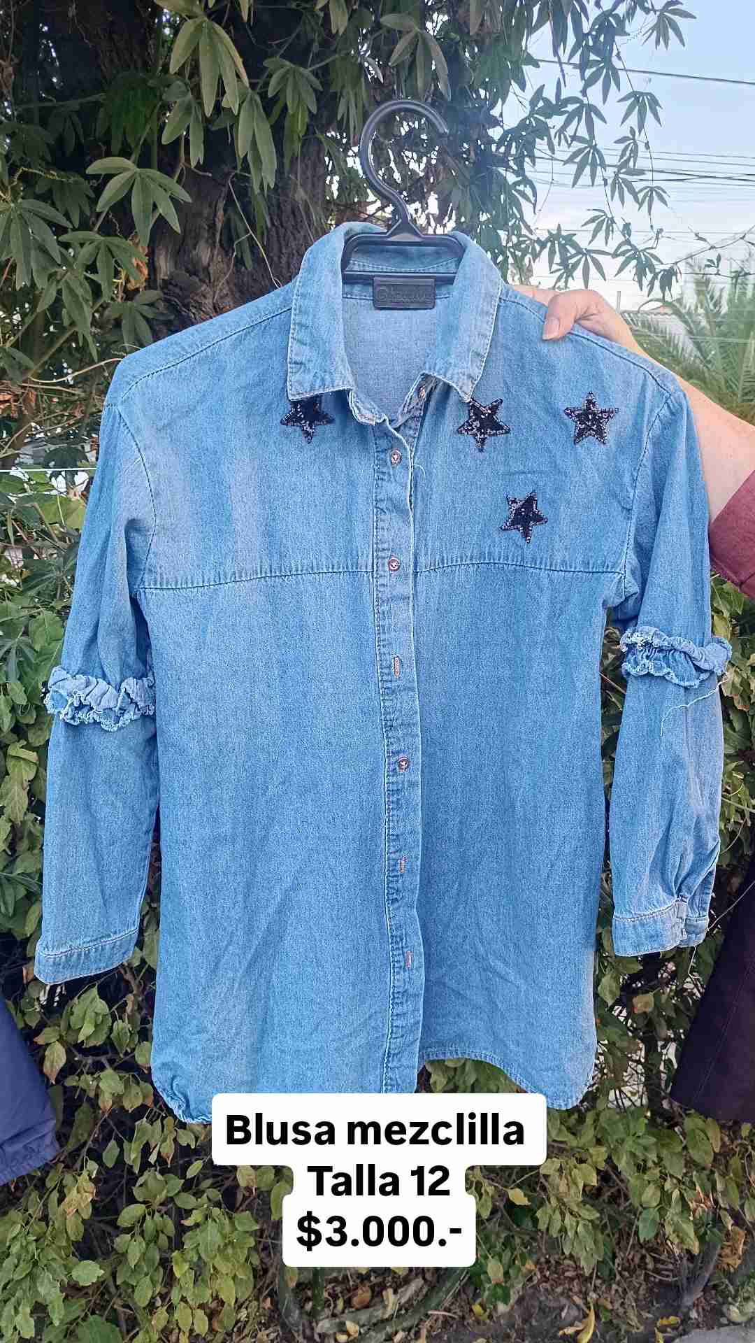 Blusa mezclilla con estrellas