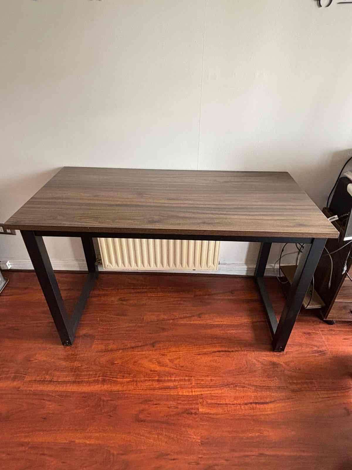 Set escritorio + cajonera + silla - miniatura 4