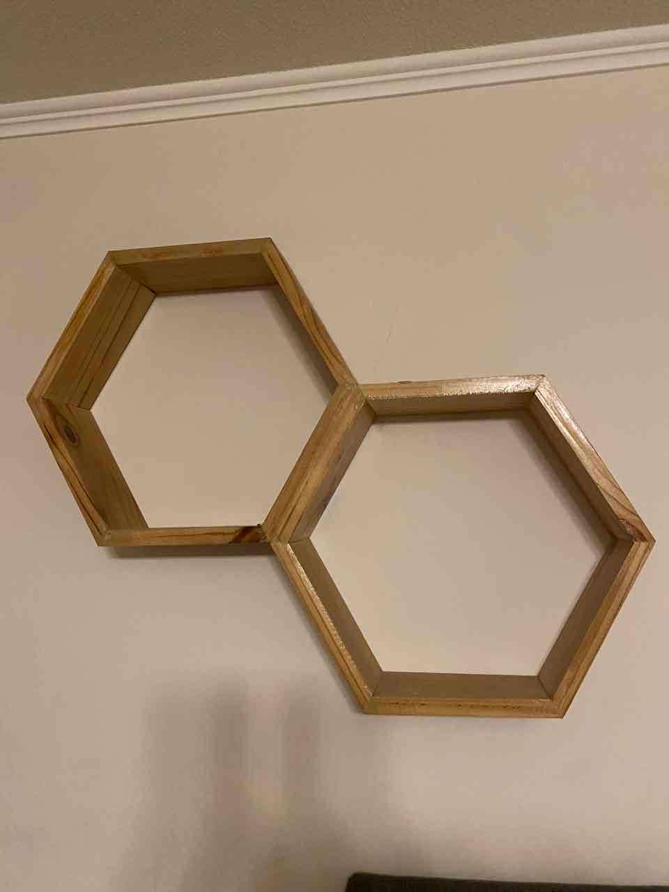 Estante hexagonal de madera - 2