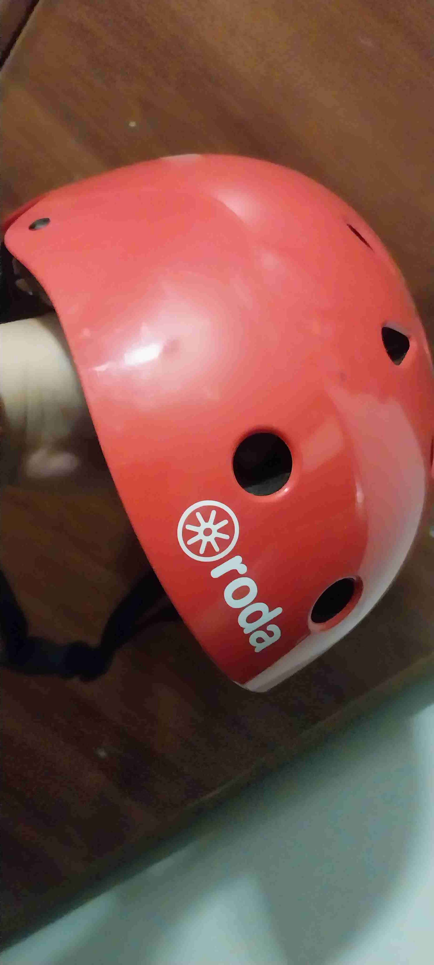 Casco rojo Roda para ciclismo - miniatura 2