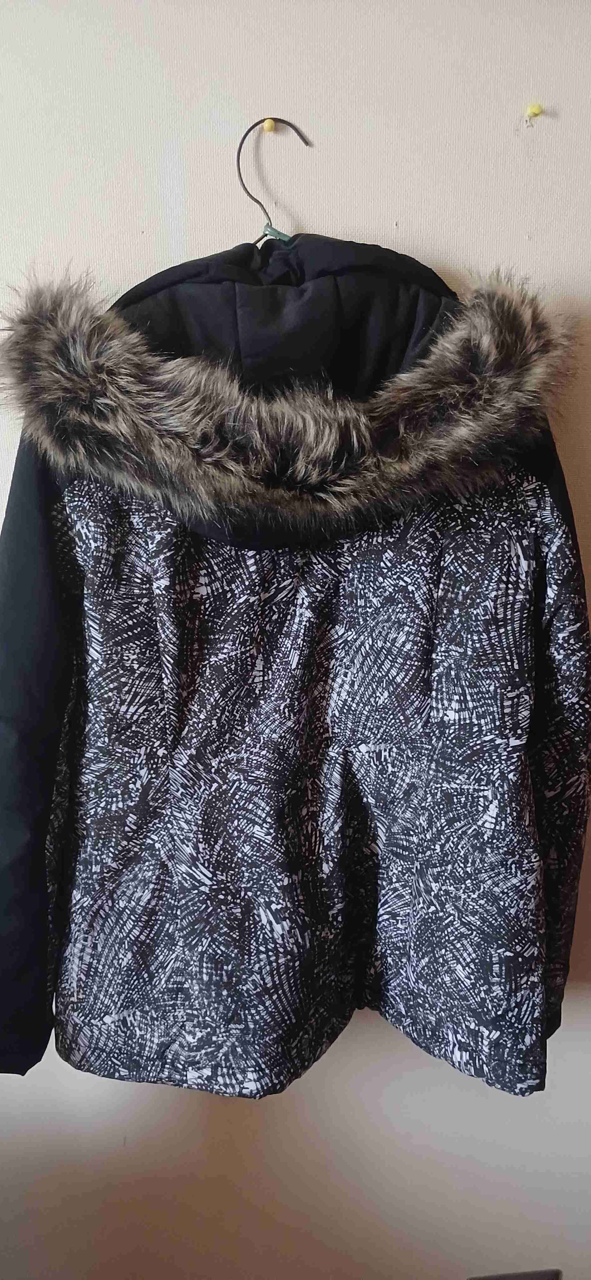 Chaqueta O'Neill negra estampada - 5