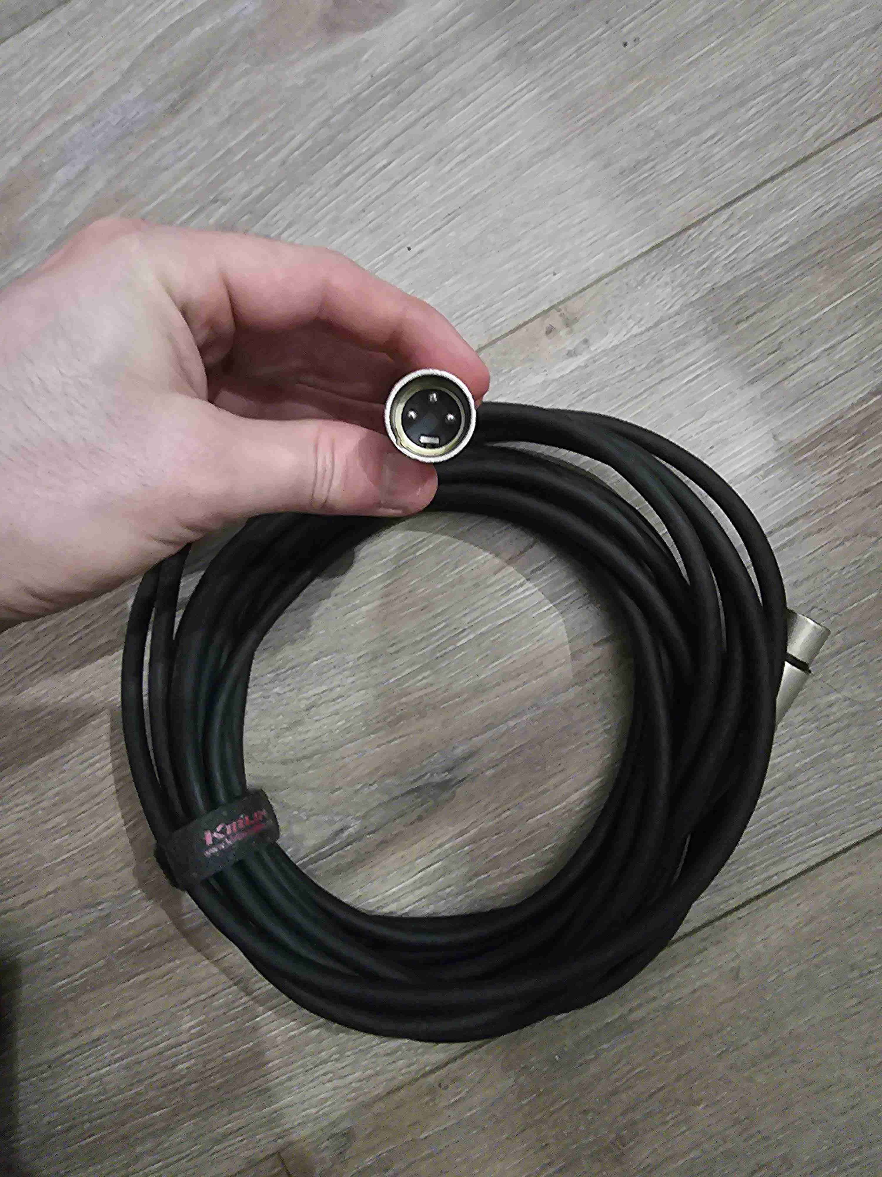 Cable XLR profesional kirlin 6 Metros - miniatura 2