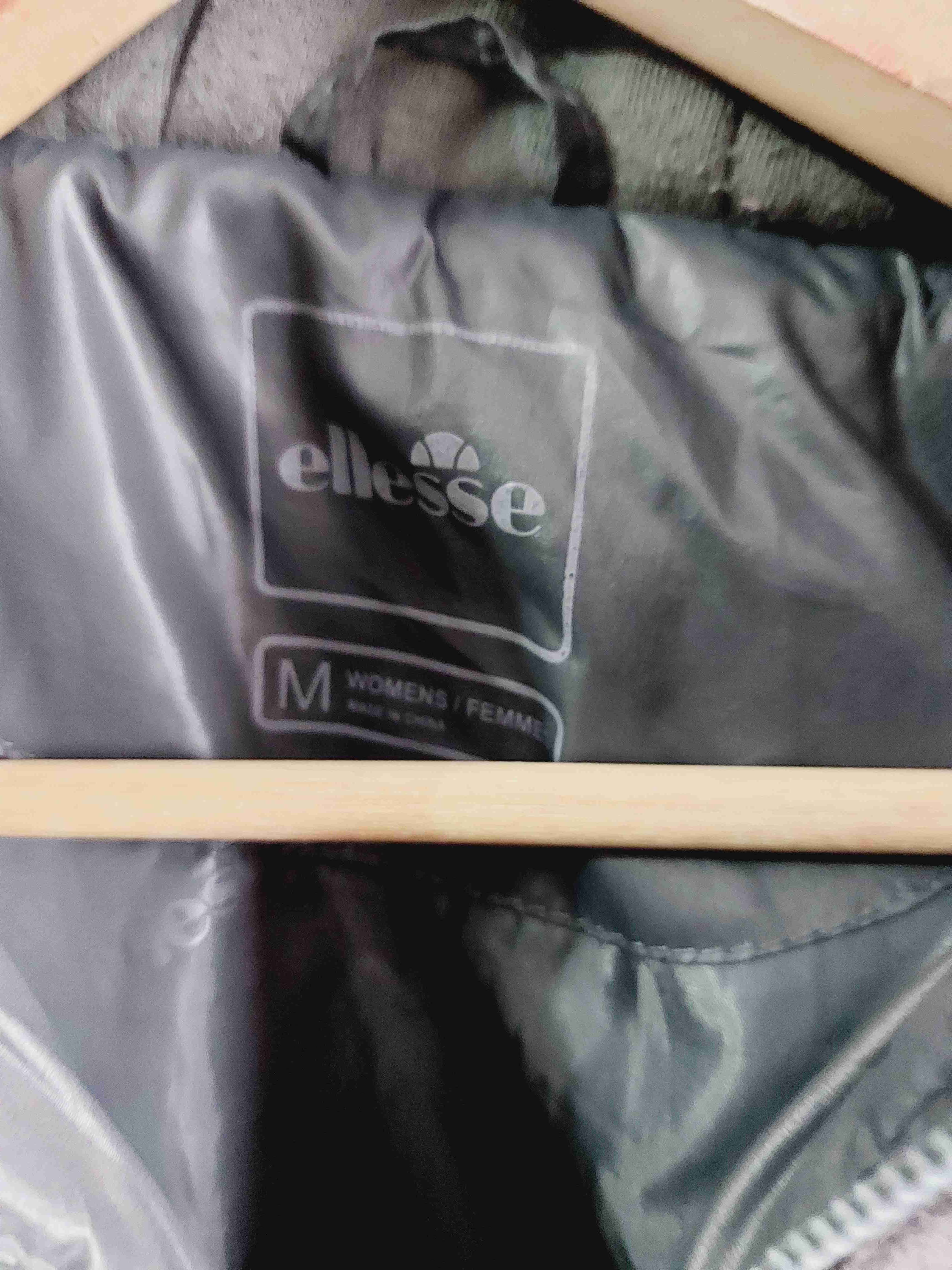 Chaqueta verde con capucha marca ellese - 4