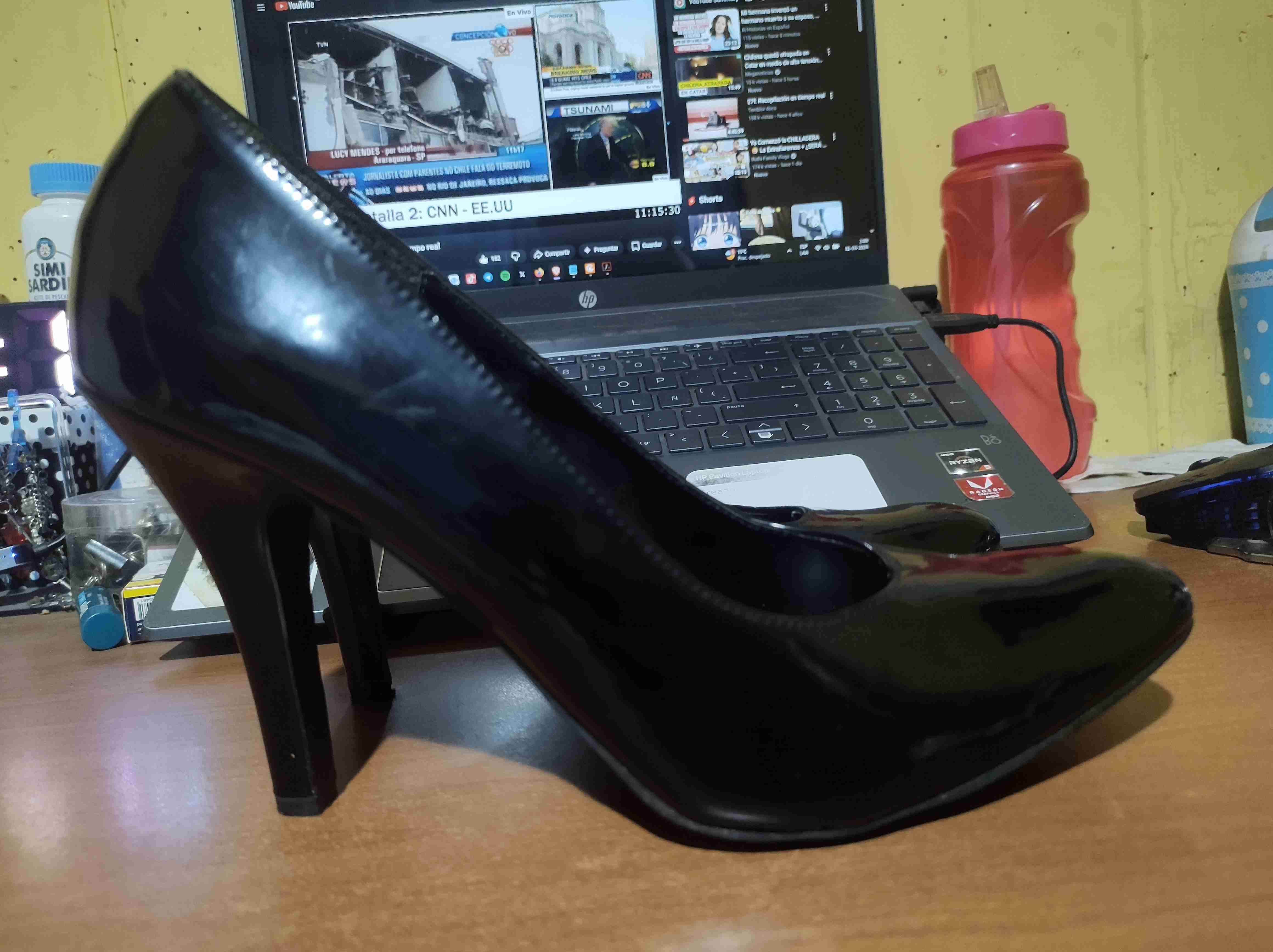 Zapatos taco alto de charol BATA - miniatura 2