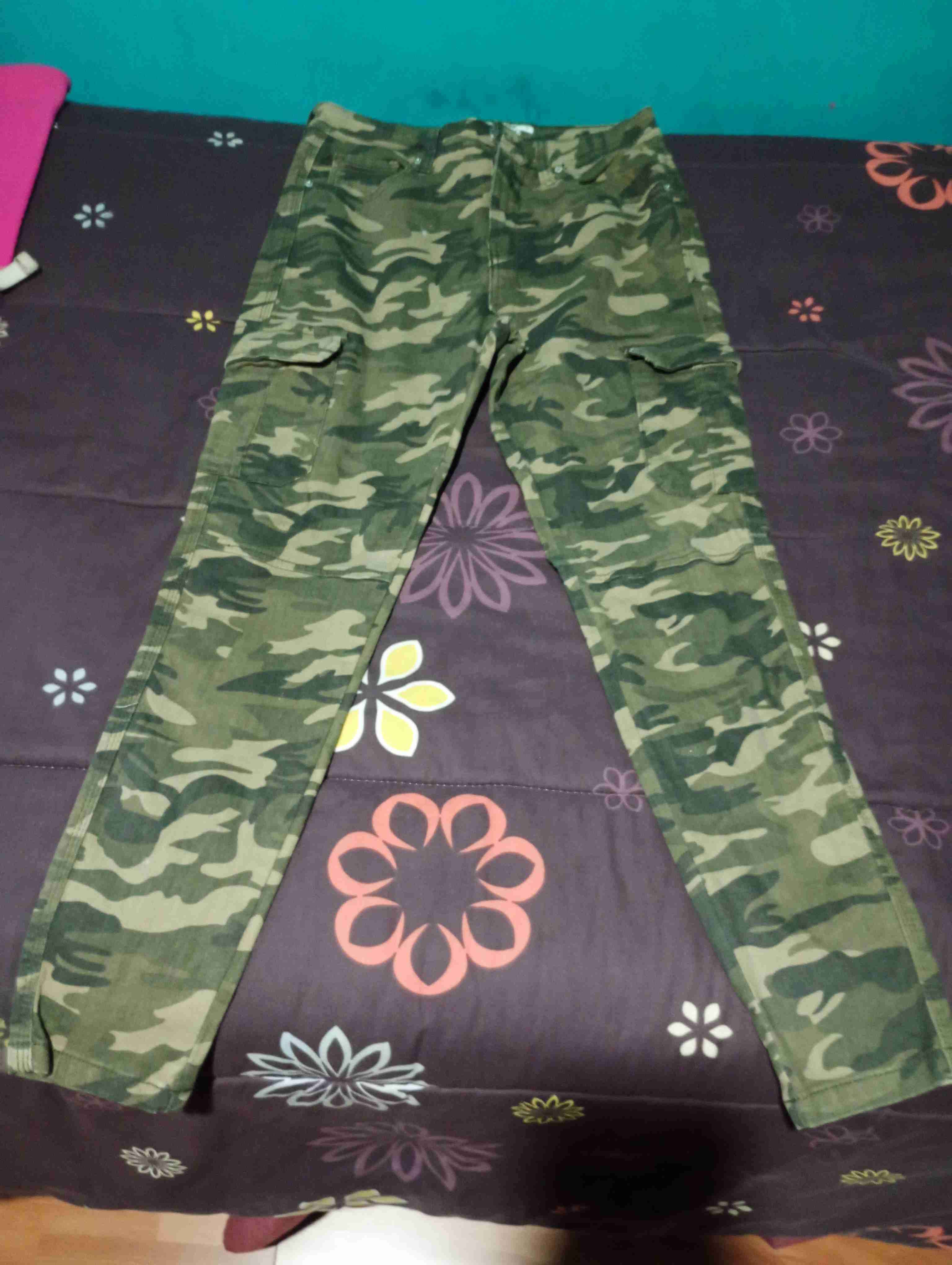 Pantalón Cargo Camuflado Sybilla – Talla 38 - miniatura 4