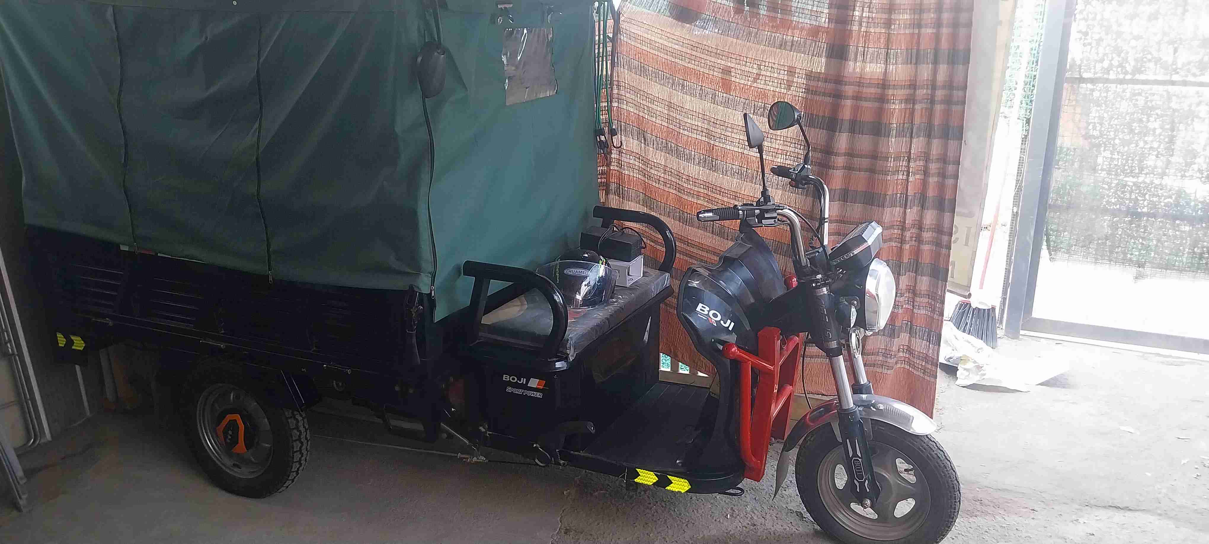 Motocarro eléctrico con toldo - 6