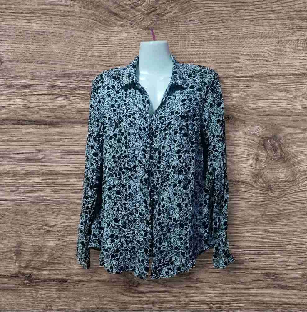 Suéter verde con volantes - miniatura 3