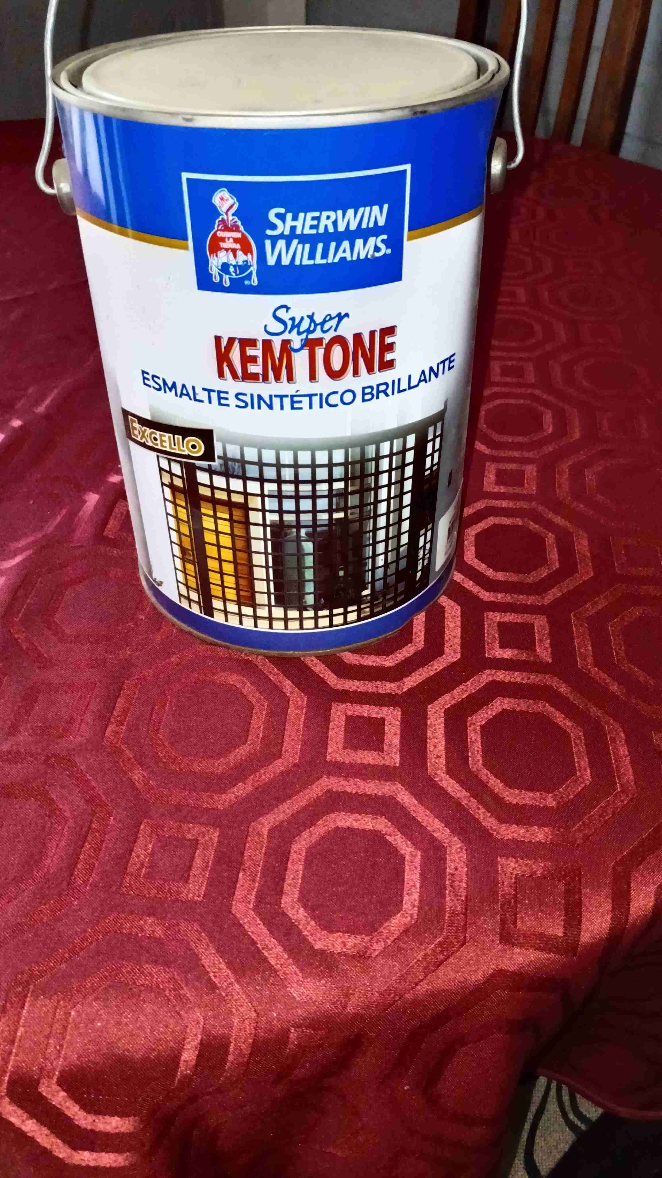 Esmalte sintético brillante Sherwin Williams - 1