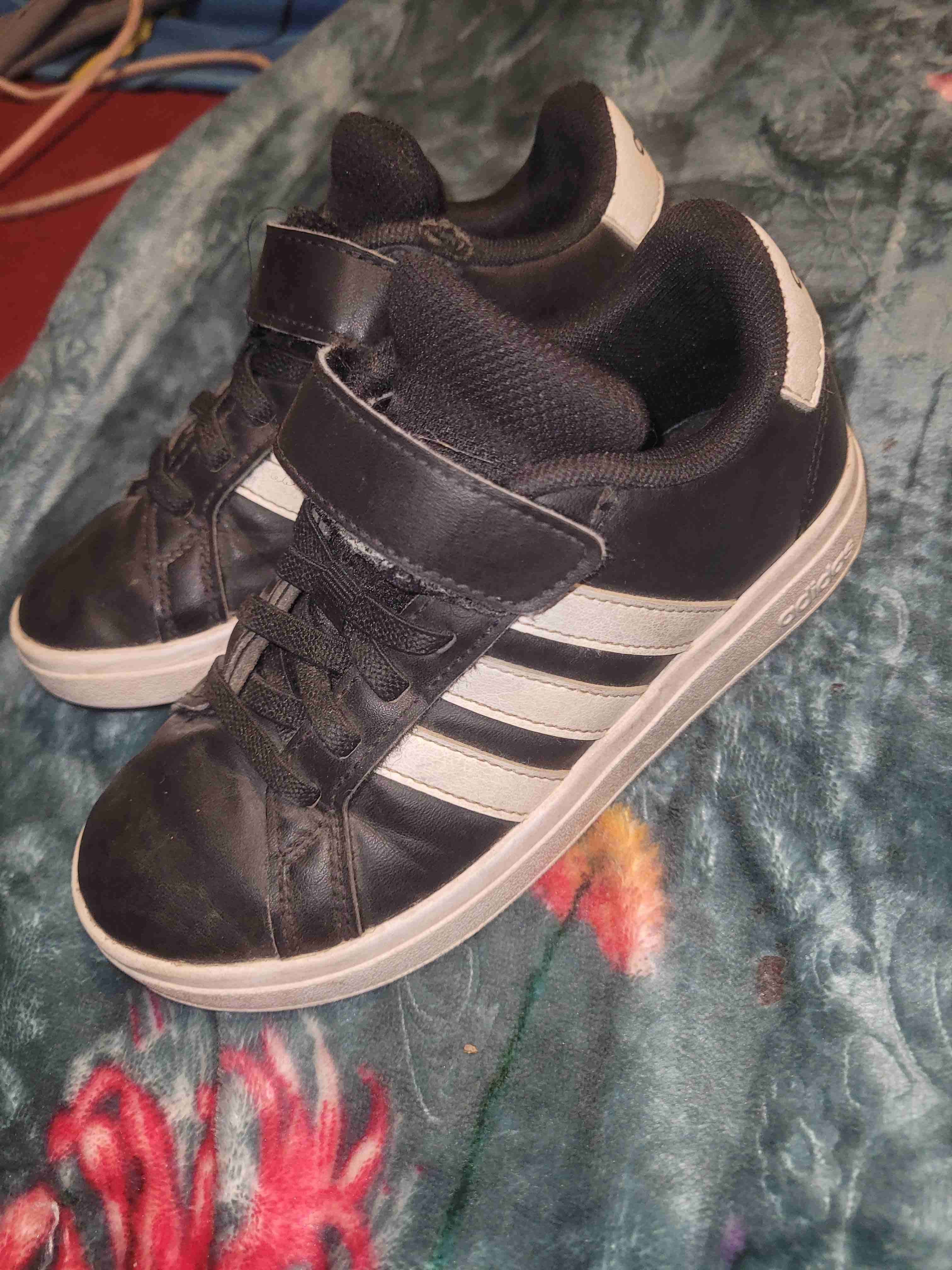 Zapatillas niñas y chalitas - miniatura 3