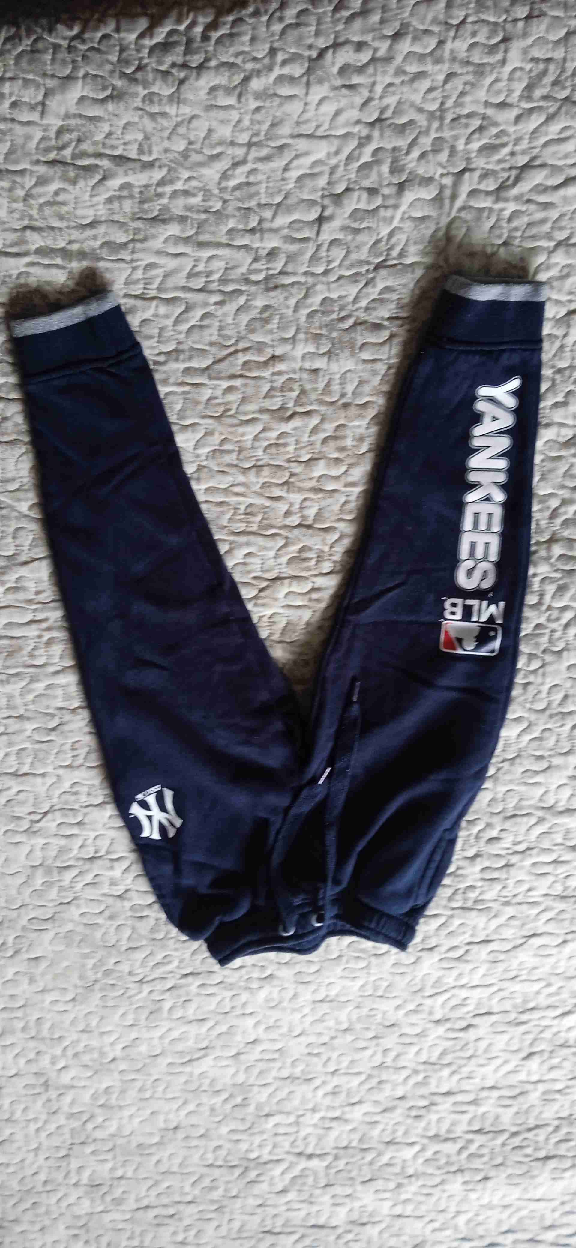 Polera a rayas azul y blanca - 5