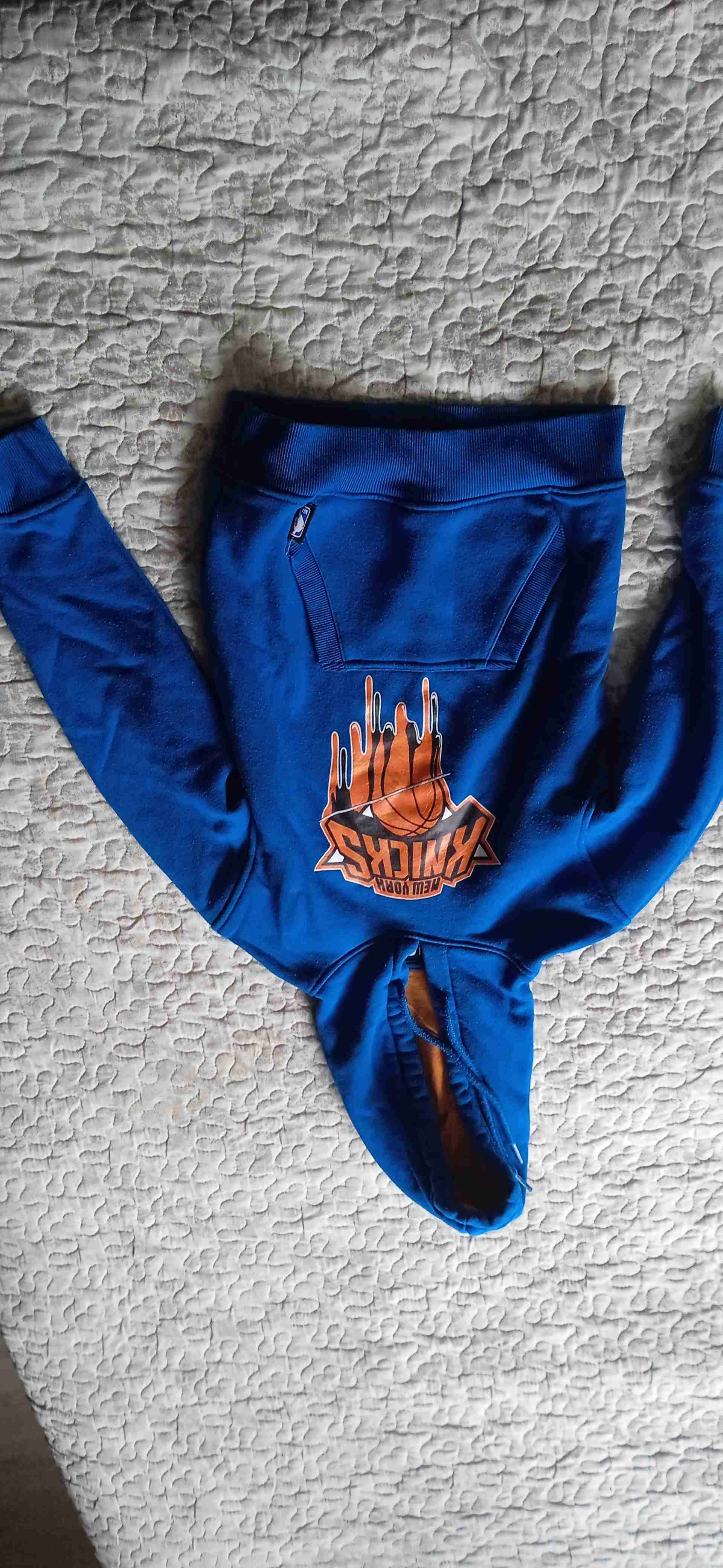 Polera a rayas azul y blanca - 6