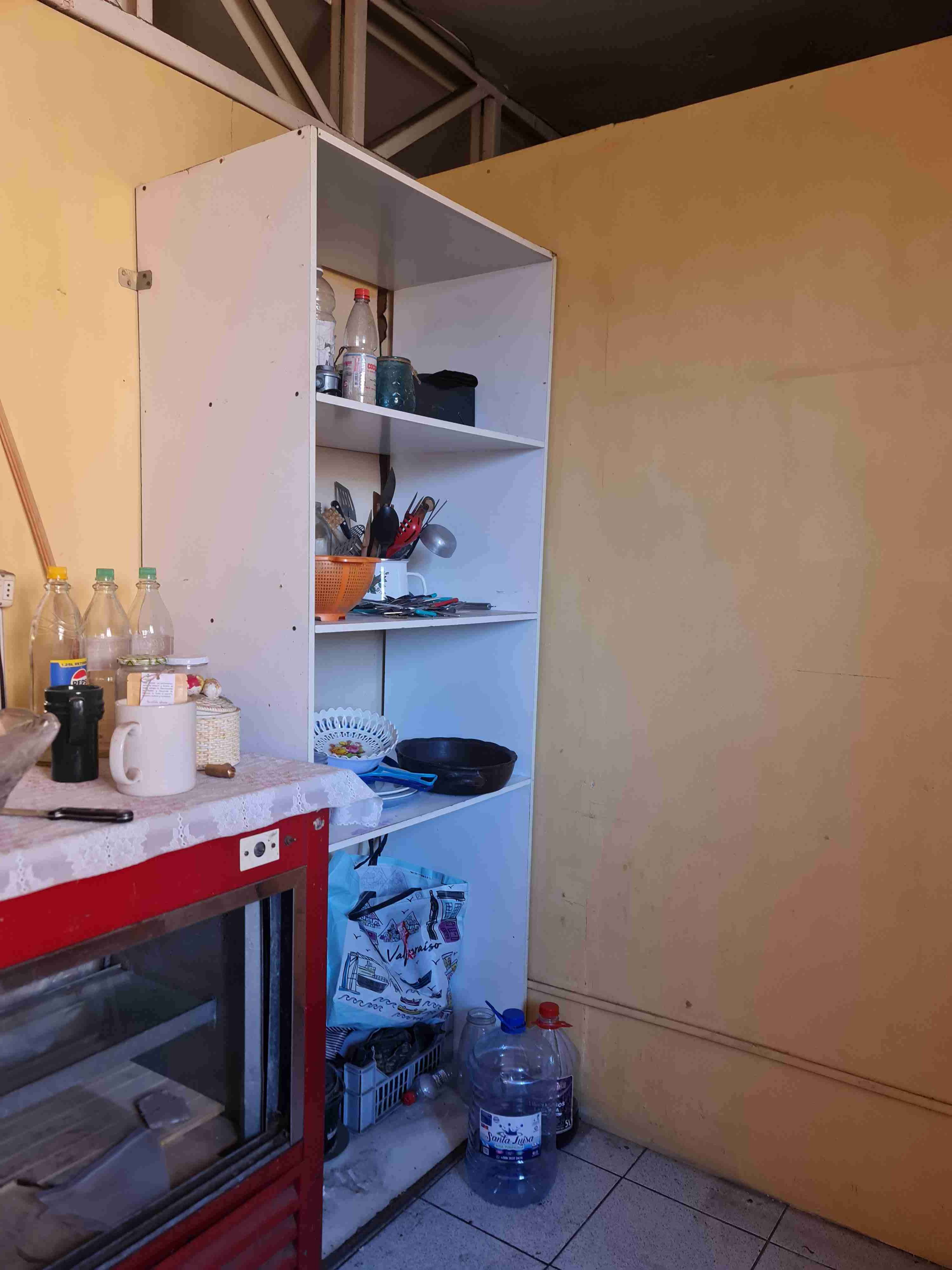 Estante blanco de melamina