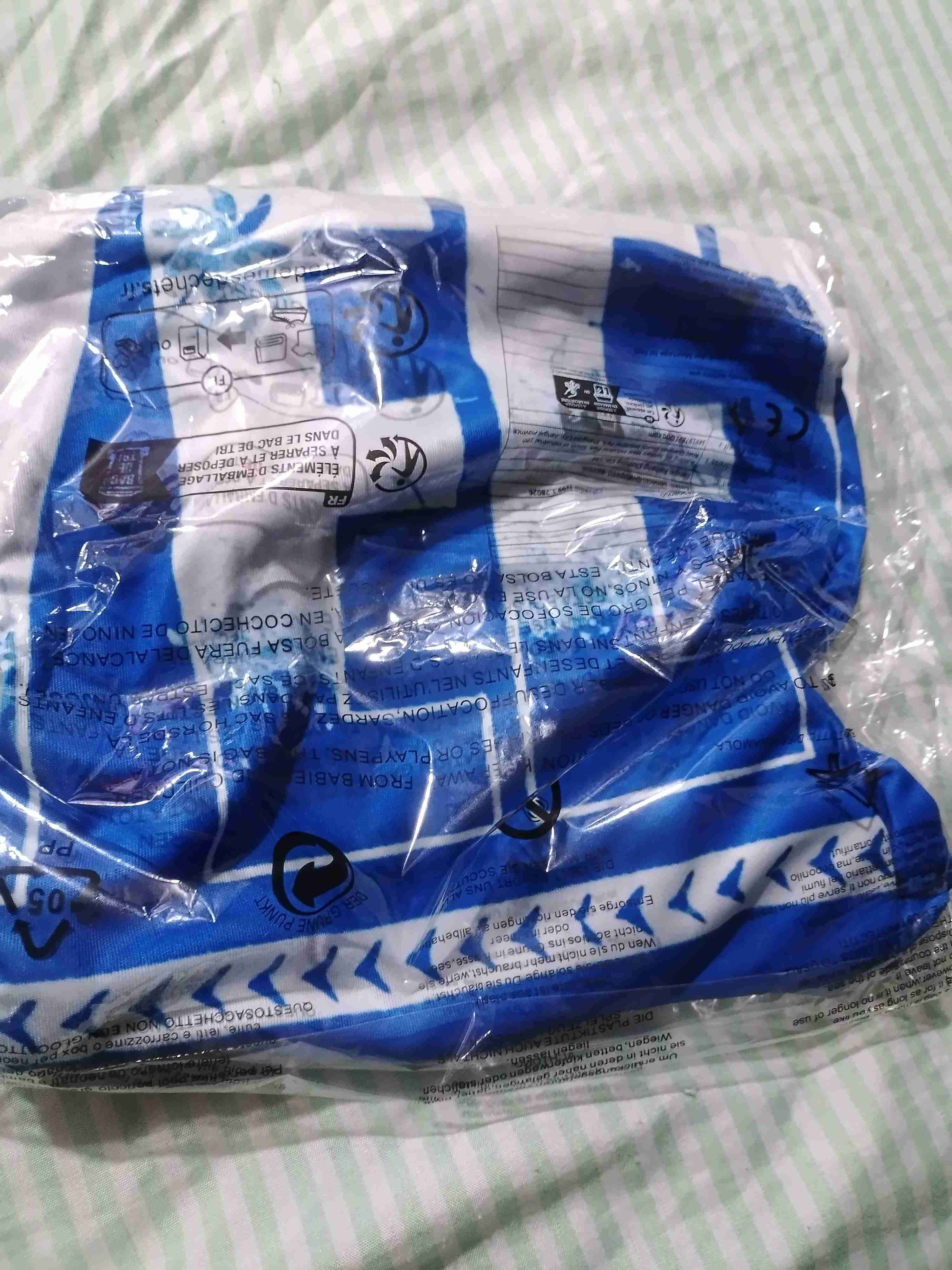 Polera azul lucha libre'YEET' - 2