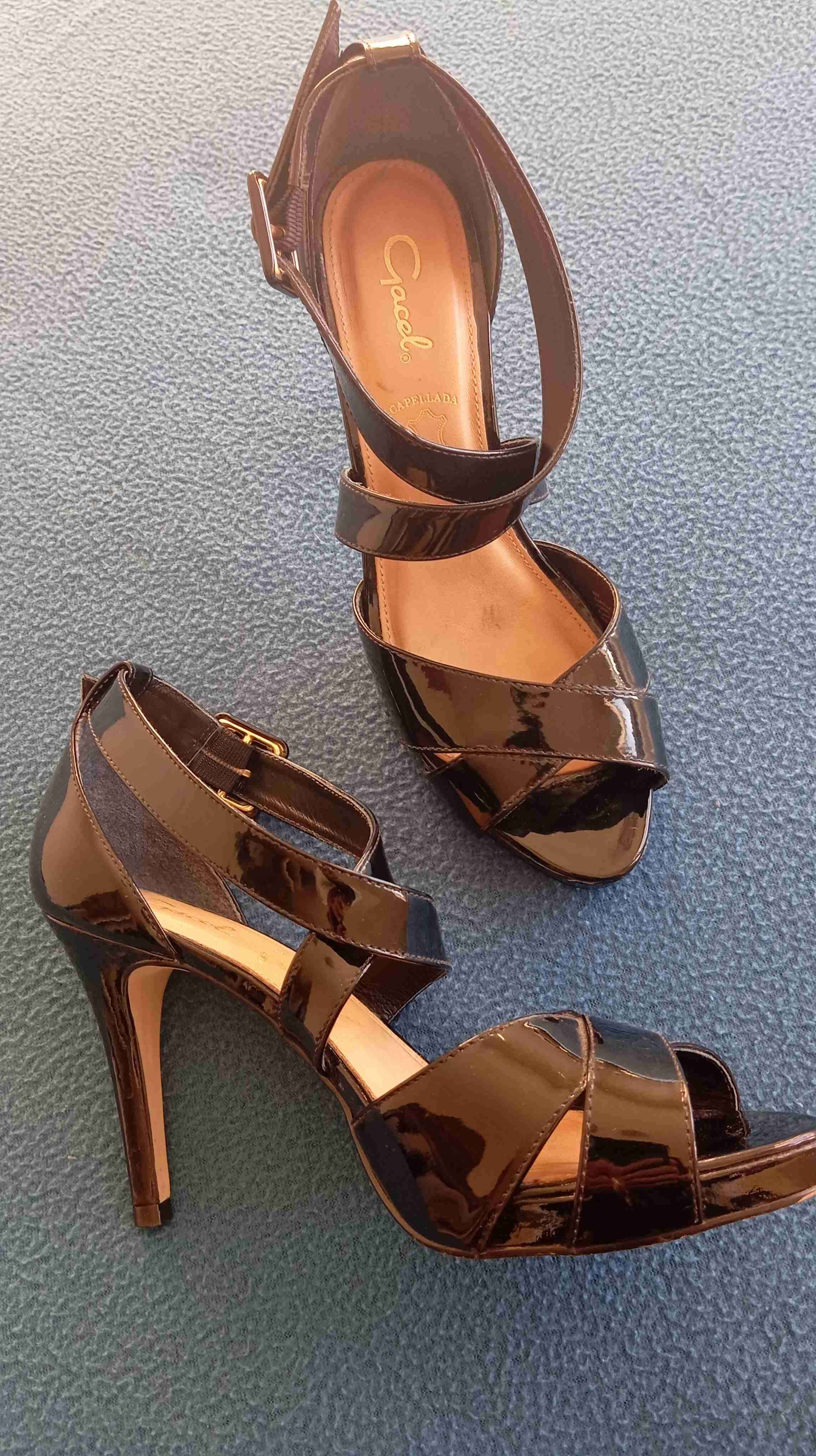 Sandalias negras de charol - 2