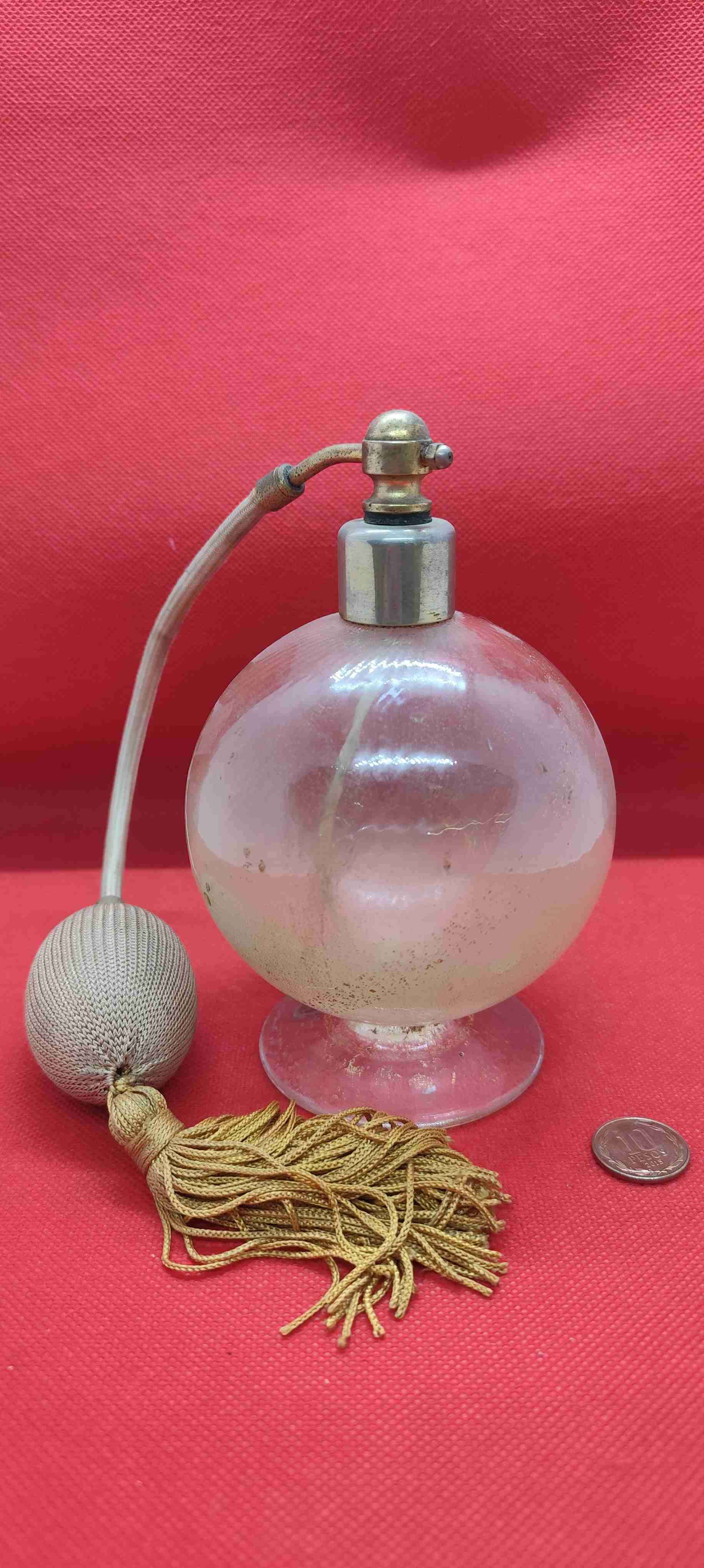 Perfume vintage con atomizador - miniatura 3
