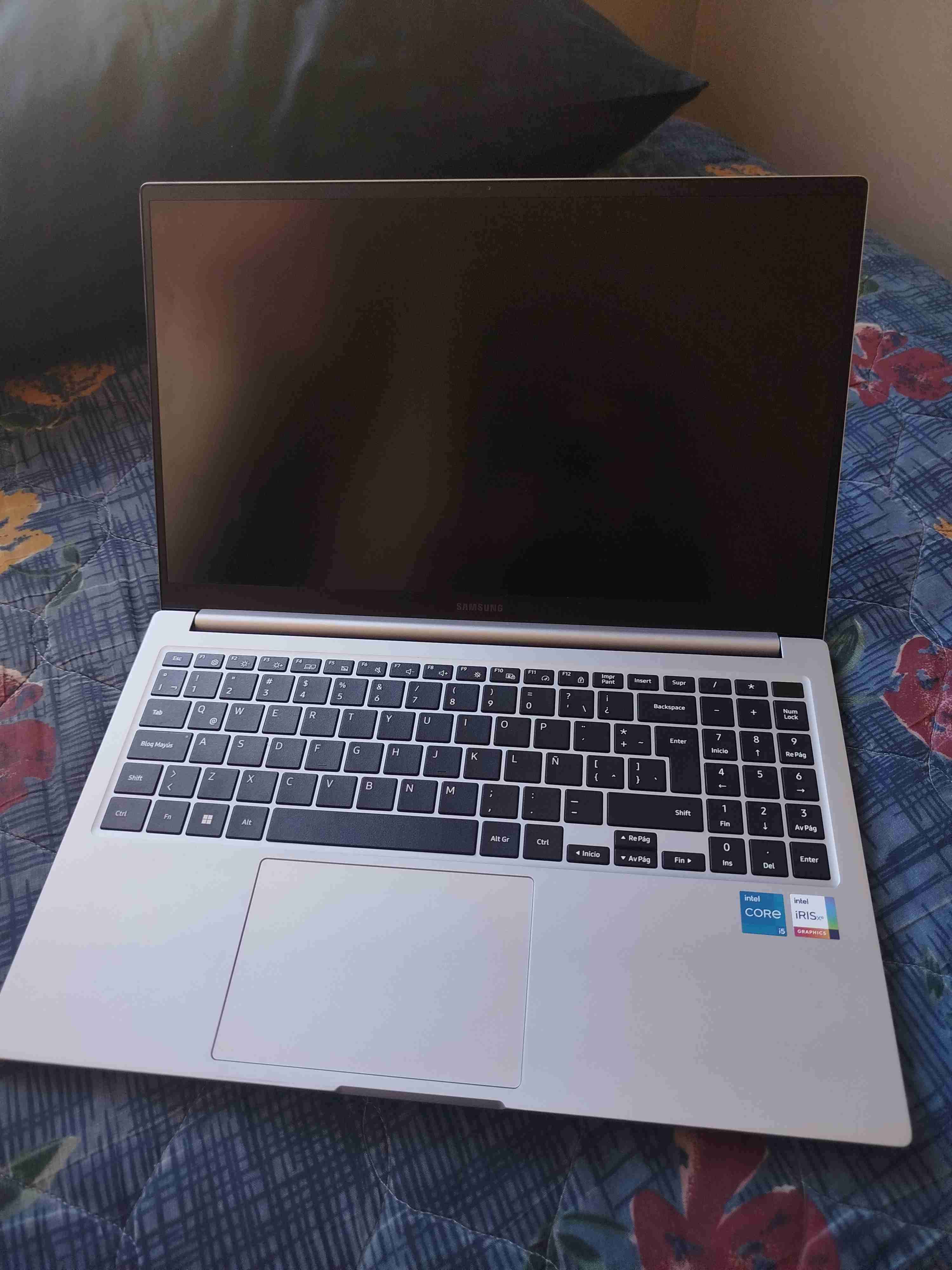 Notebook Samsung con Intel Core i5 - 2