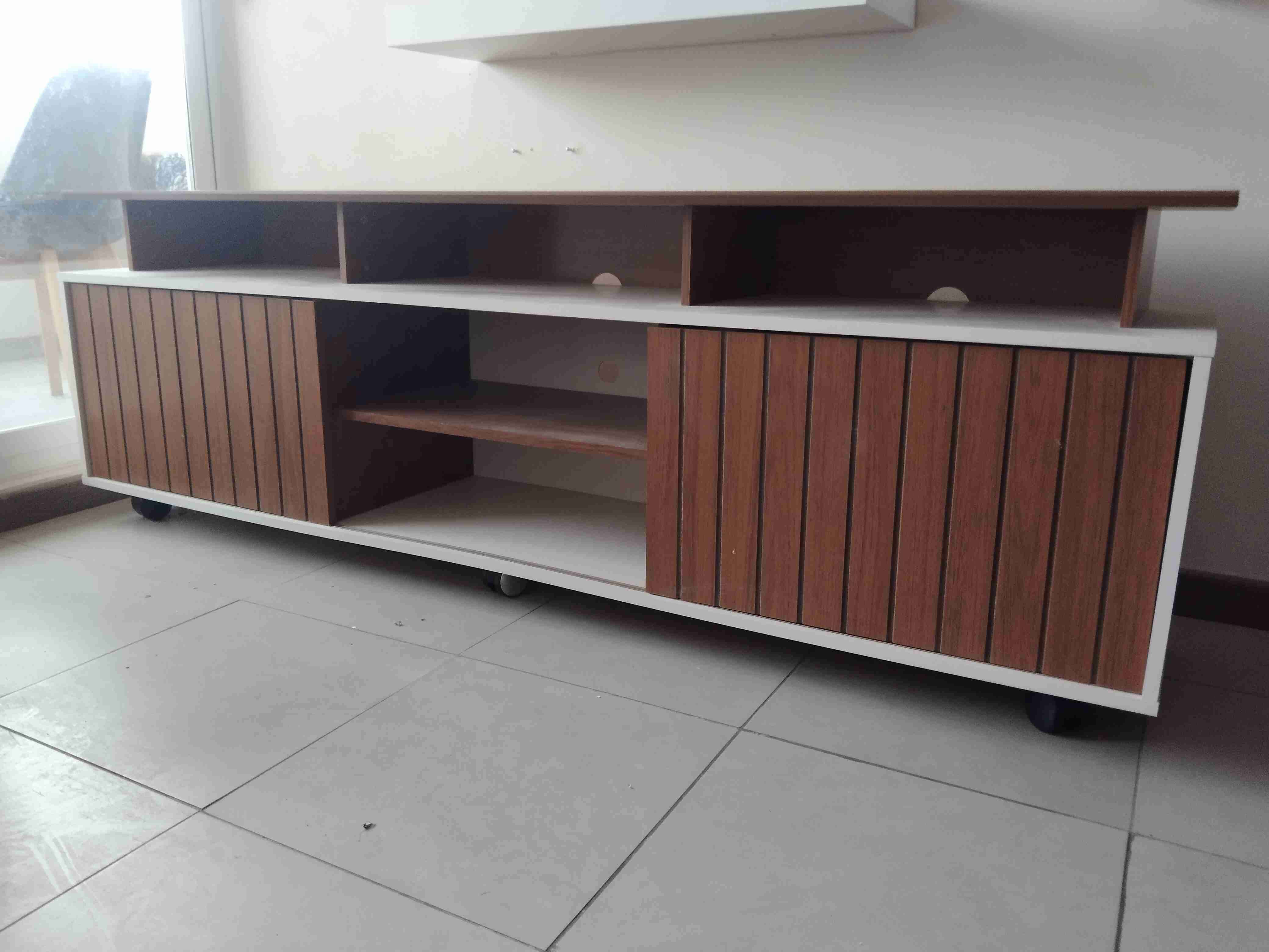 Rack de televisión moderno - miniatura 2