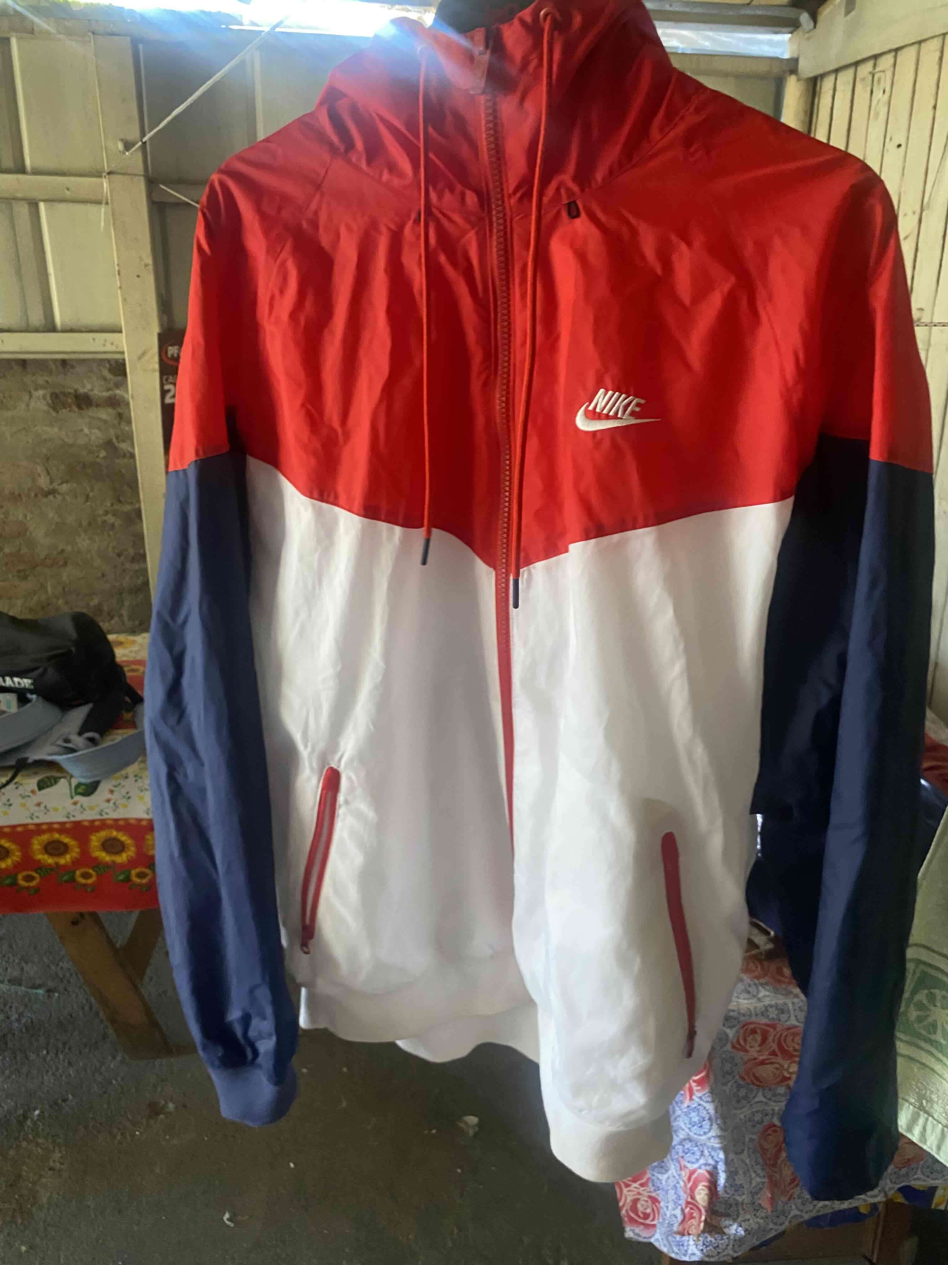 Chaqueta Nike roja L - 3