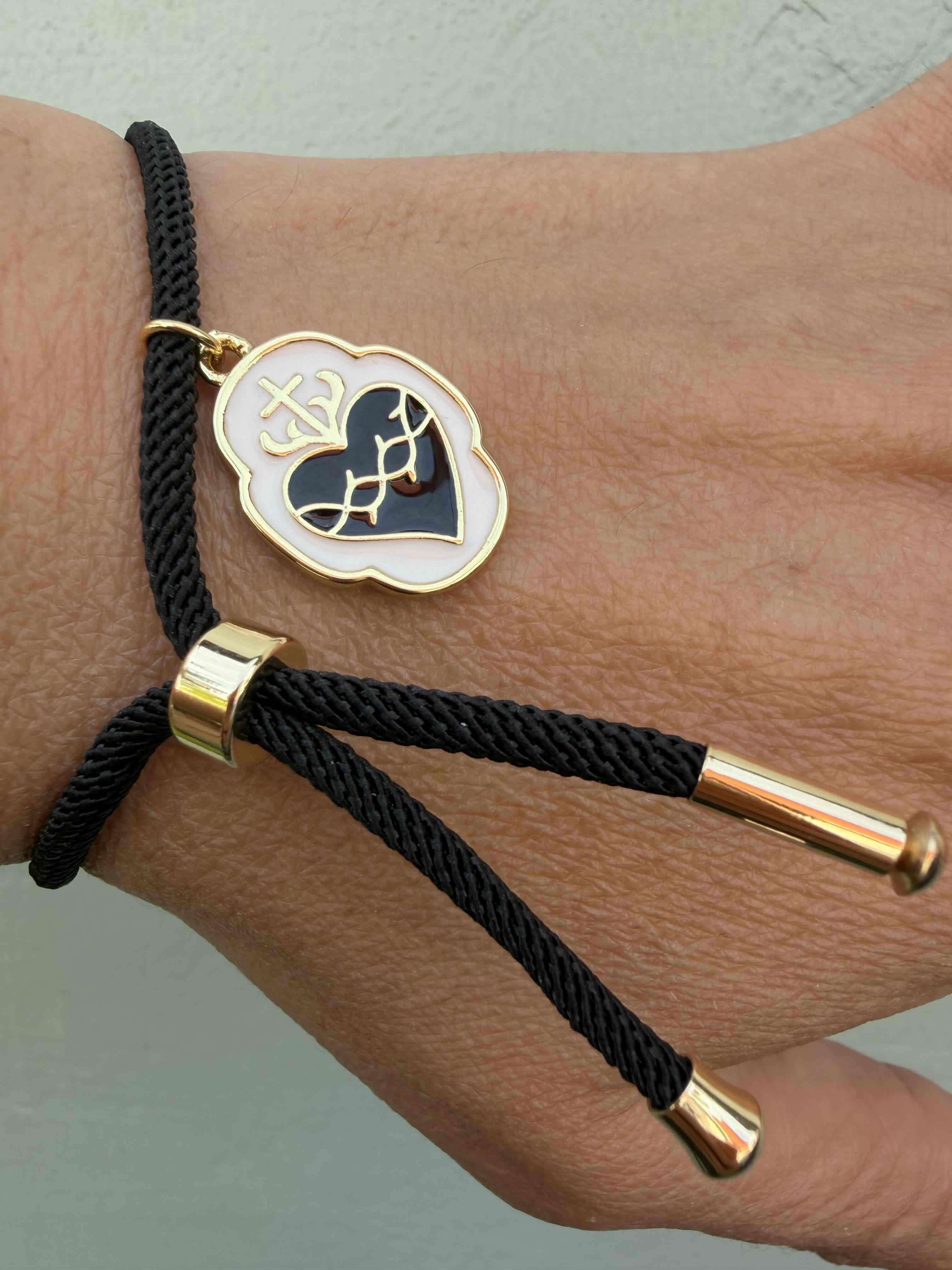 Pulsera con medalla dorada - miniatura 2